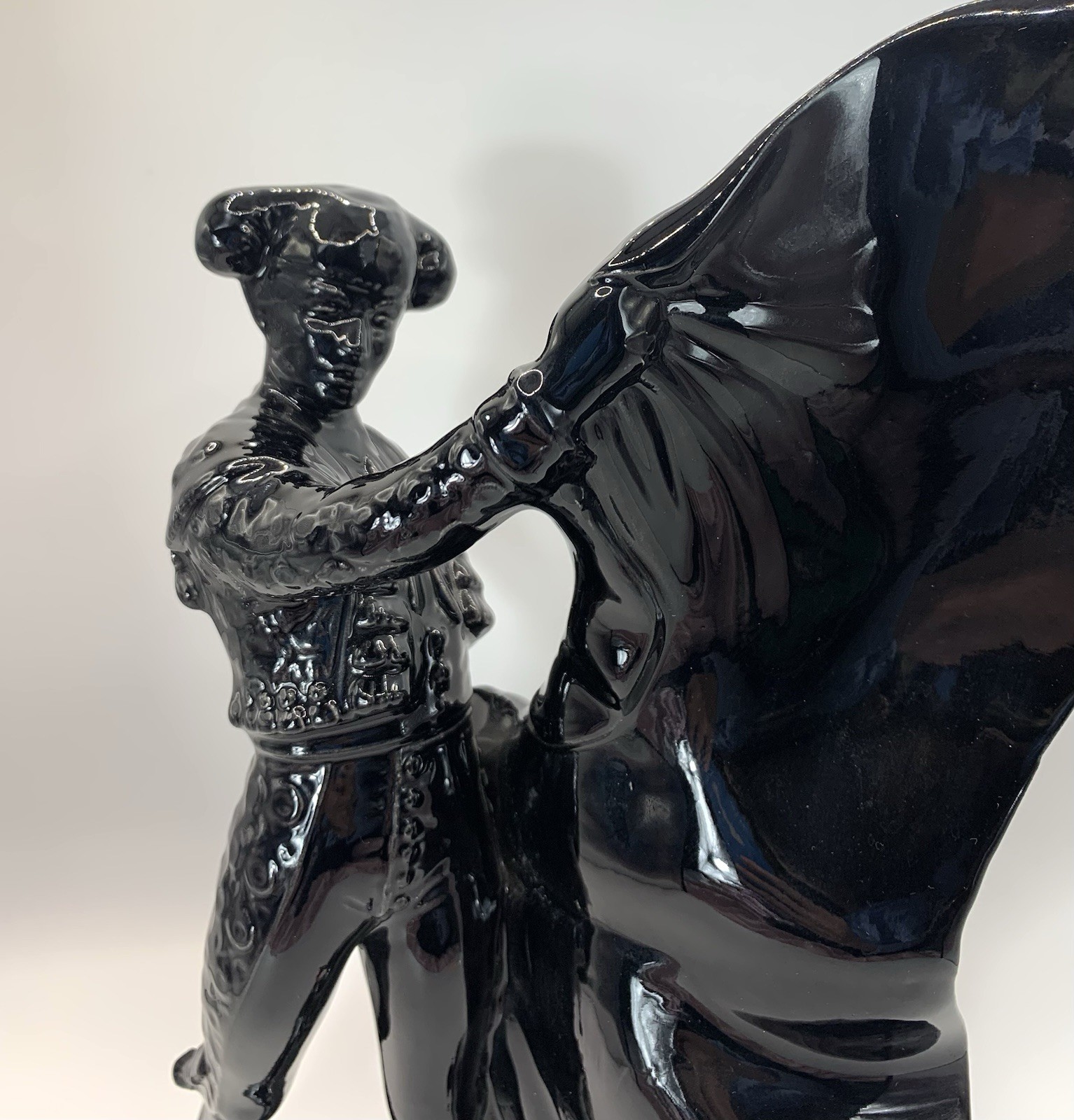 Matador Vtg. Uniq Atlantic Mold Matador Ceramic Bullfighter Figurine Spanish