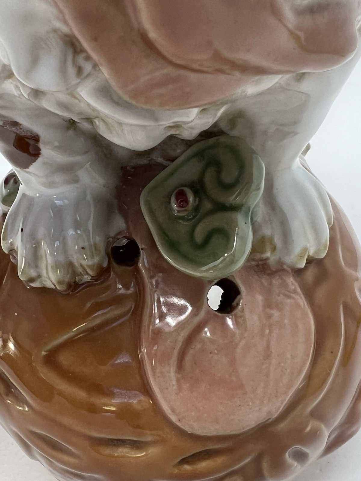 Vintage Staffordshire Porcelain Pottery Springer Spaniel Dog With Ball Yarn