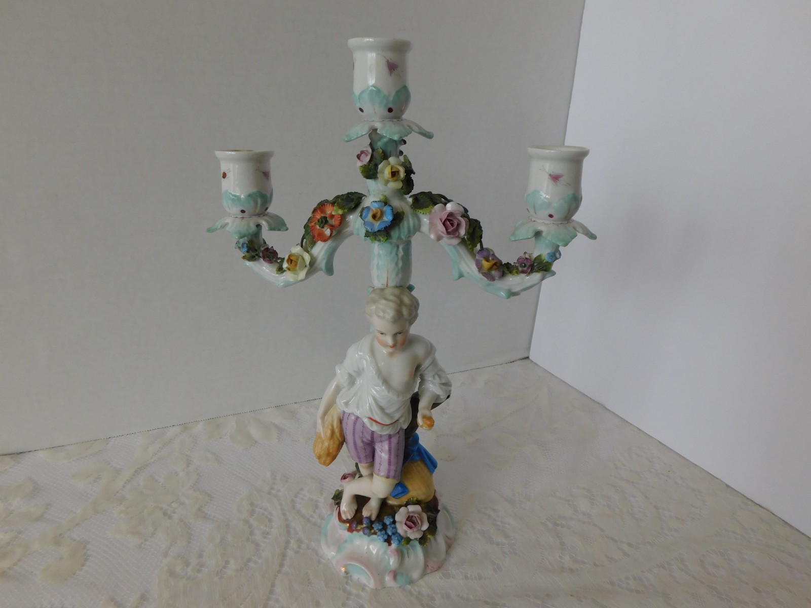 ANTIQUE HELENA WOLFSOHN DRESDEN FIGURAL CANDELABRA / CANDLESTICKS – GERMANY