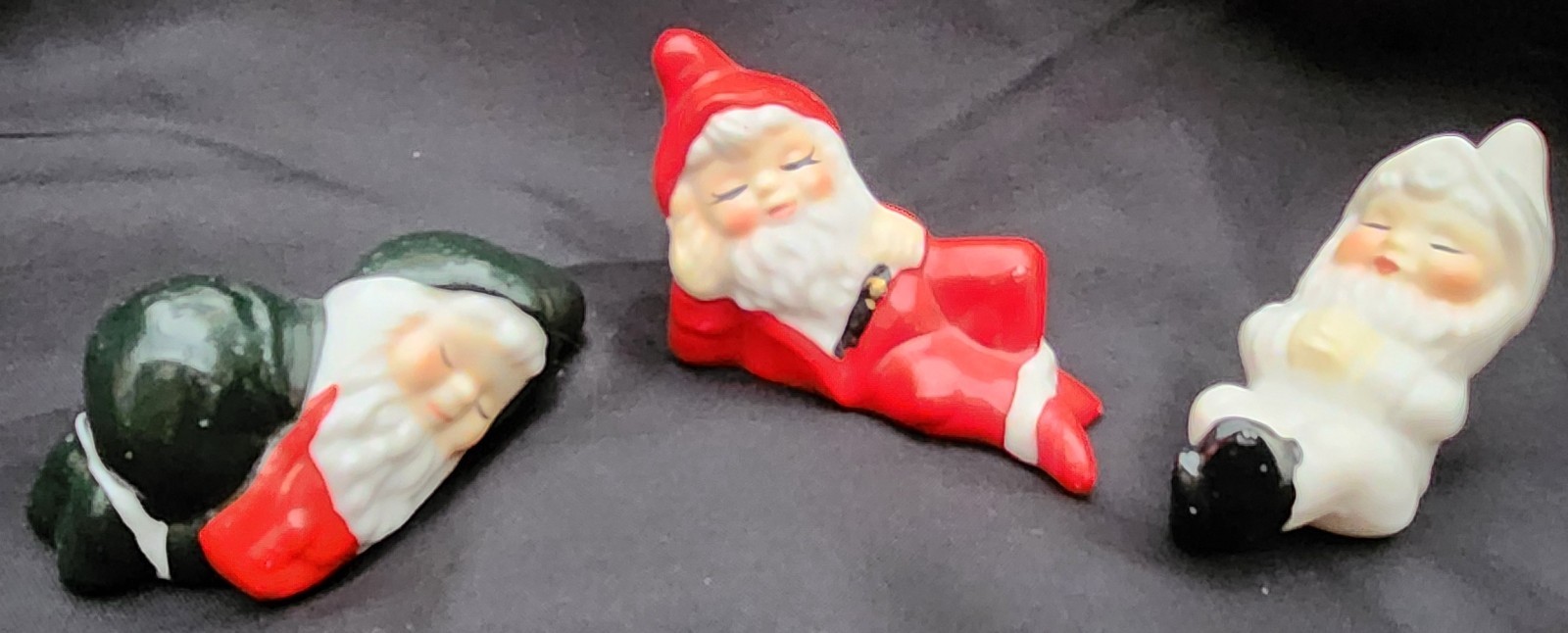 Christmas Around the World RESTING ELVES 3 sleeping elf figurines House of Lloyd