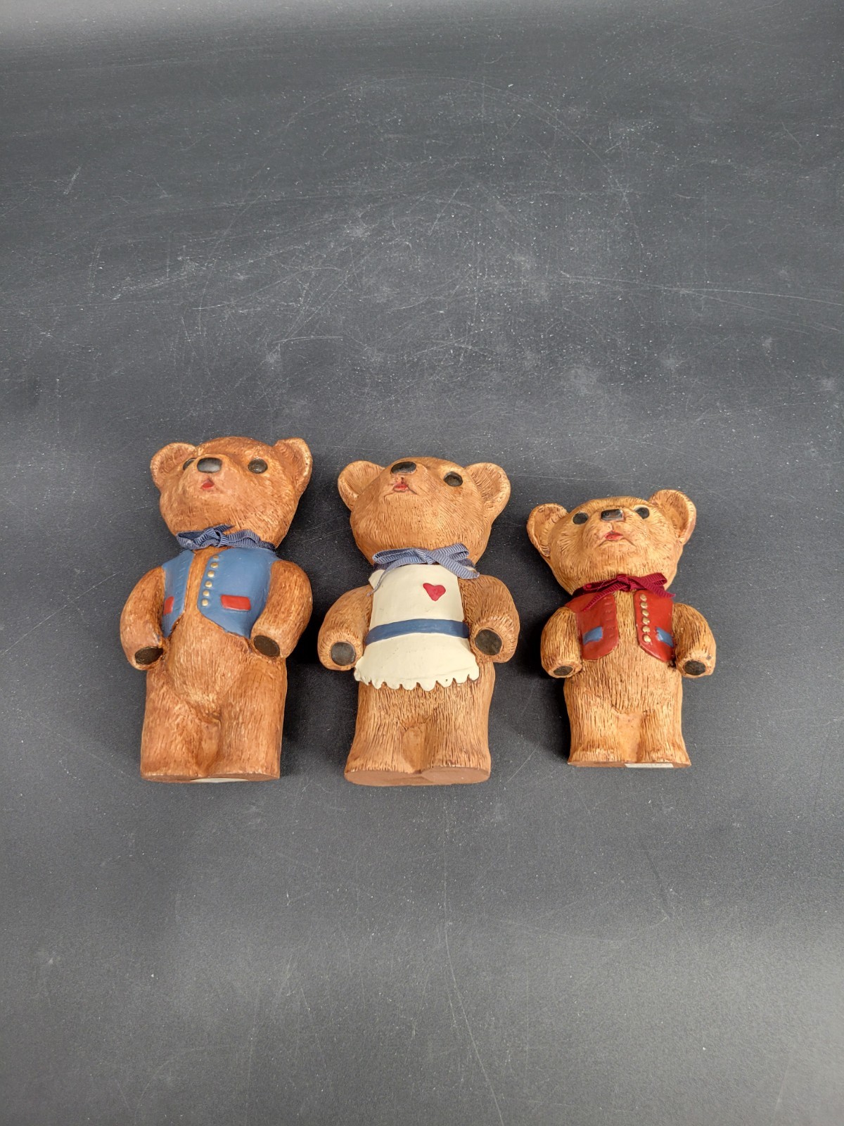 Vintage 1987 Great American Taylor Bear & Folk Art Bear Family Artist Signed
