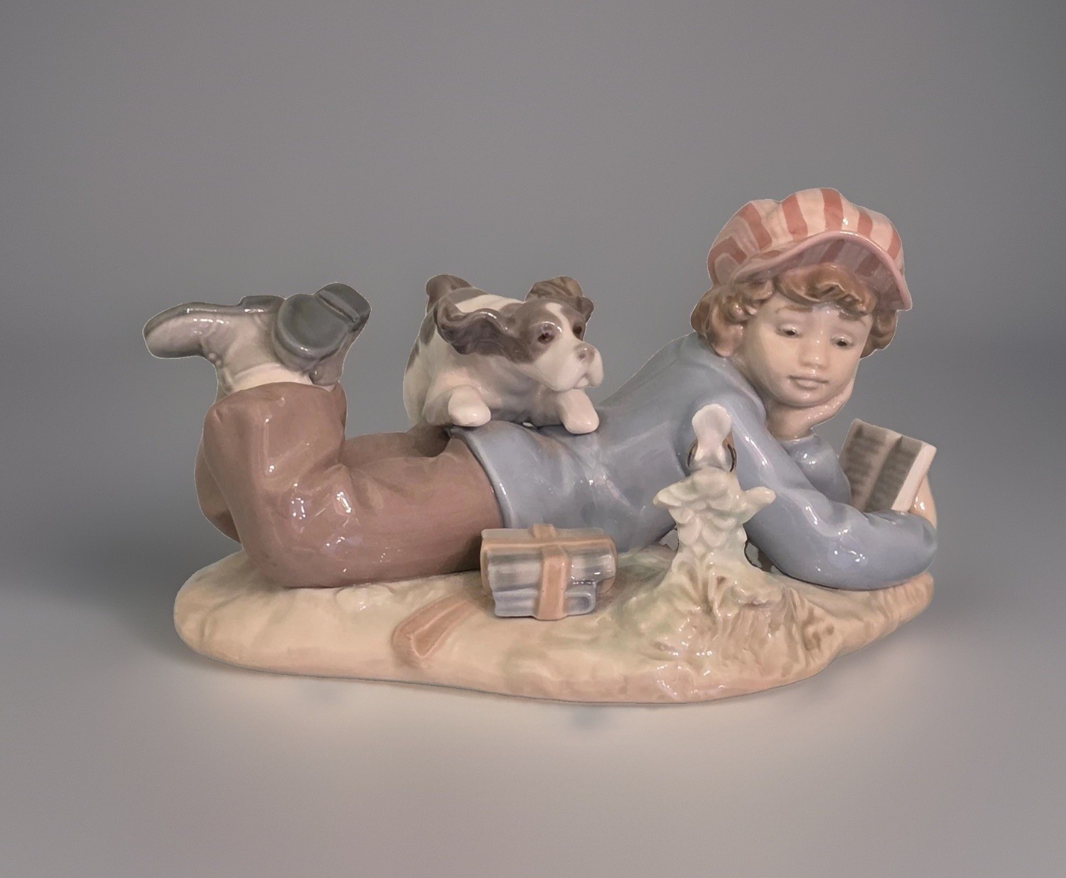 MINT Lladro Study Buddies Figurine 5451 Boy Reading Book Dog Bird Retired LLADRO