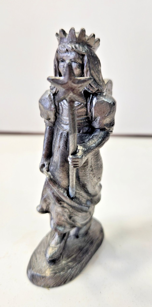 1995 VTG MICHAEL RICKER PEWTER “AMANDA” COLL. SOCIETY NO.1651 WITH PAPERS WAND