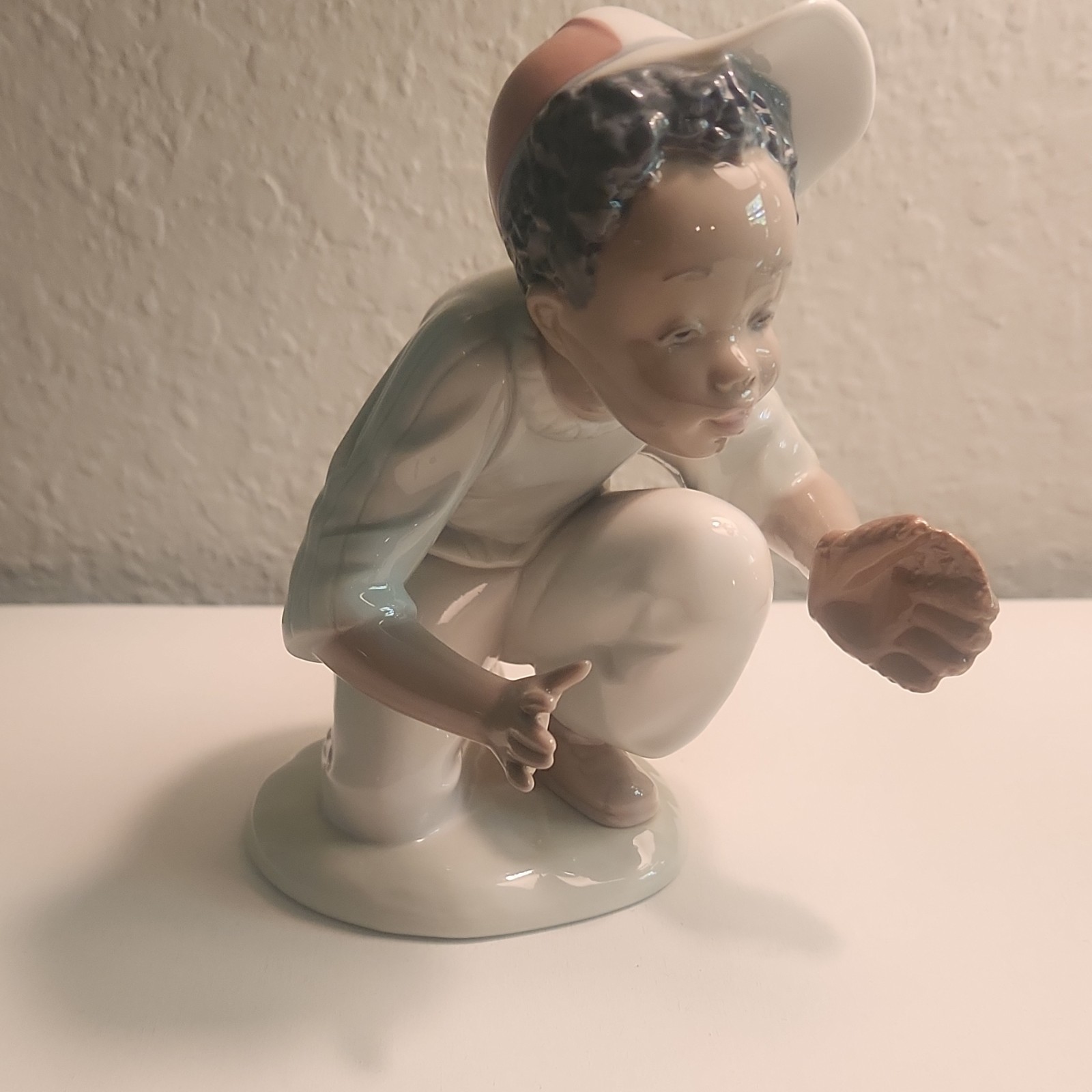 Lladró Porcelain Handmade Baseball Catcher Figurine Collectible Sculpture 1990