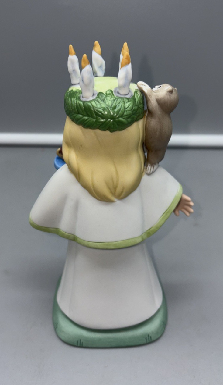 1982 The UN Children Figurine “Lucia From Sweden” Franklin Porcelain