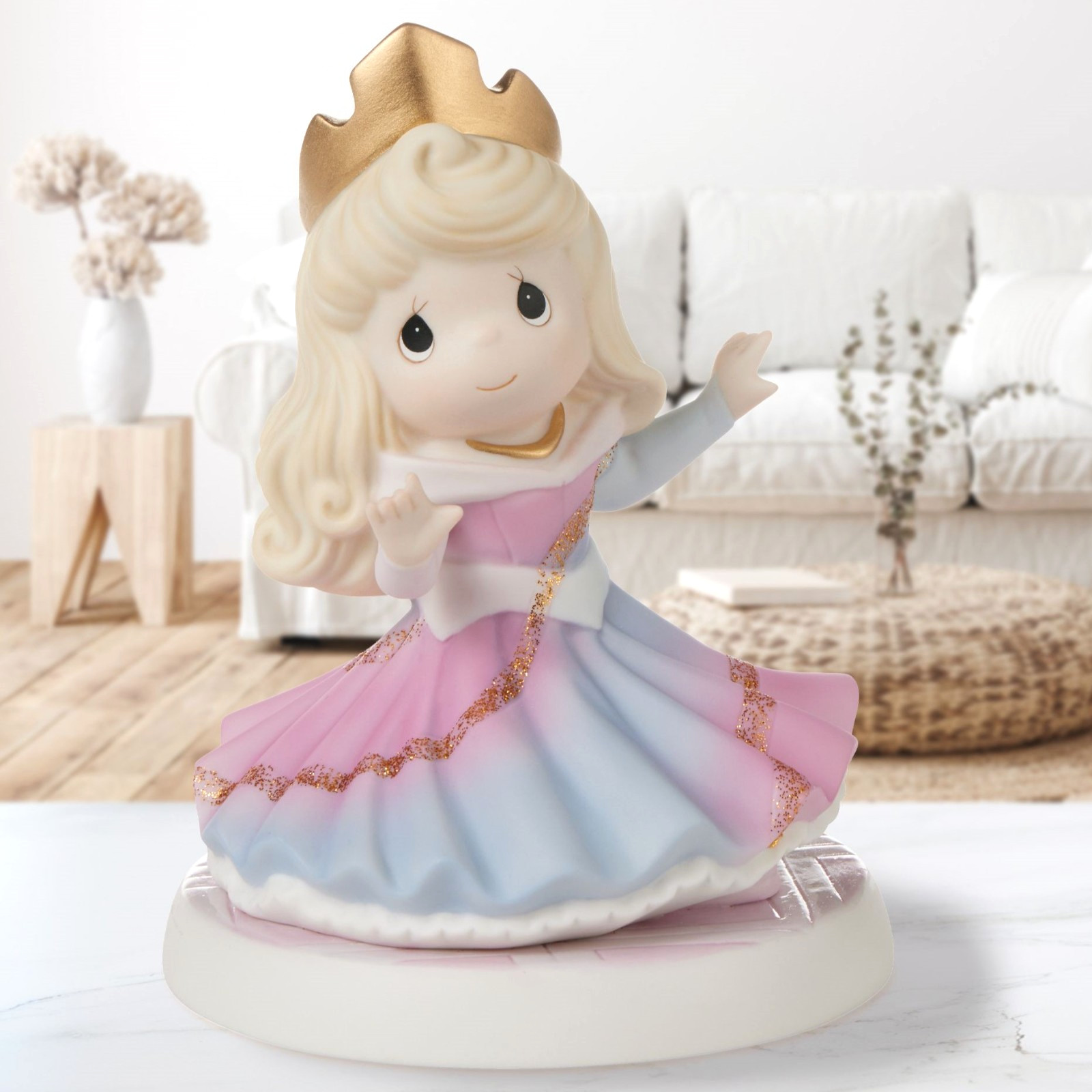 ❦ New PRECIOUS MOMENTS DISNEY Porcelain Figurine SLEEPING BEAUTY Princess Aurora