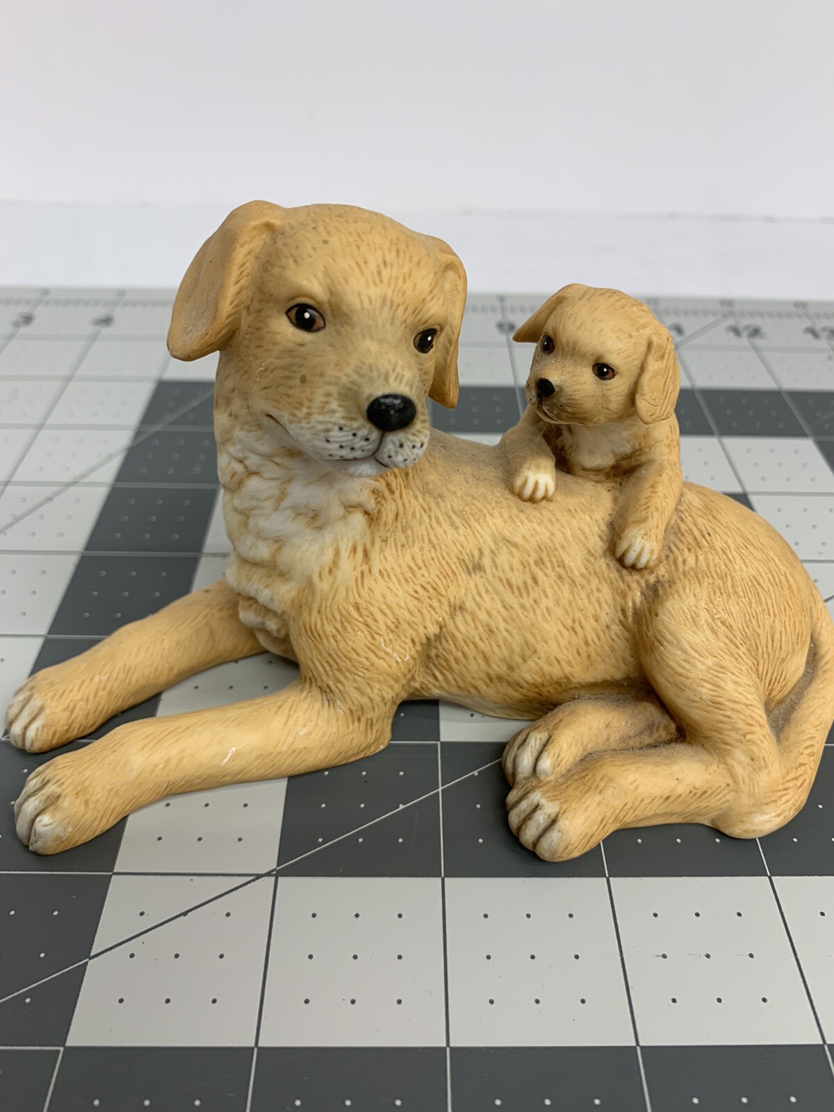 Vintage Homco Golden Retriever Mother Dog And Puppy Figurine