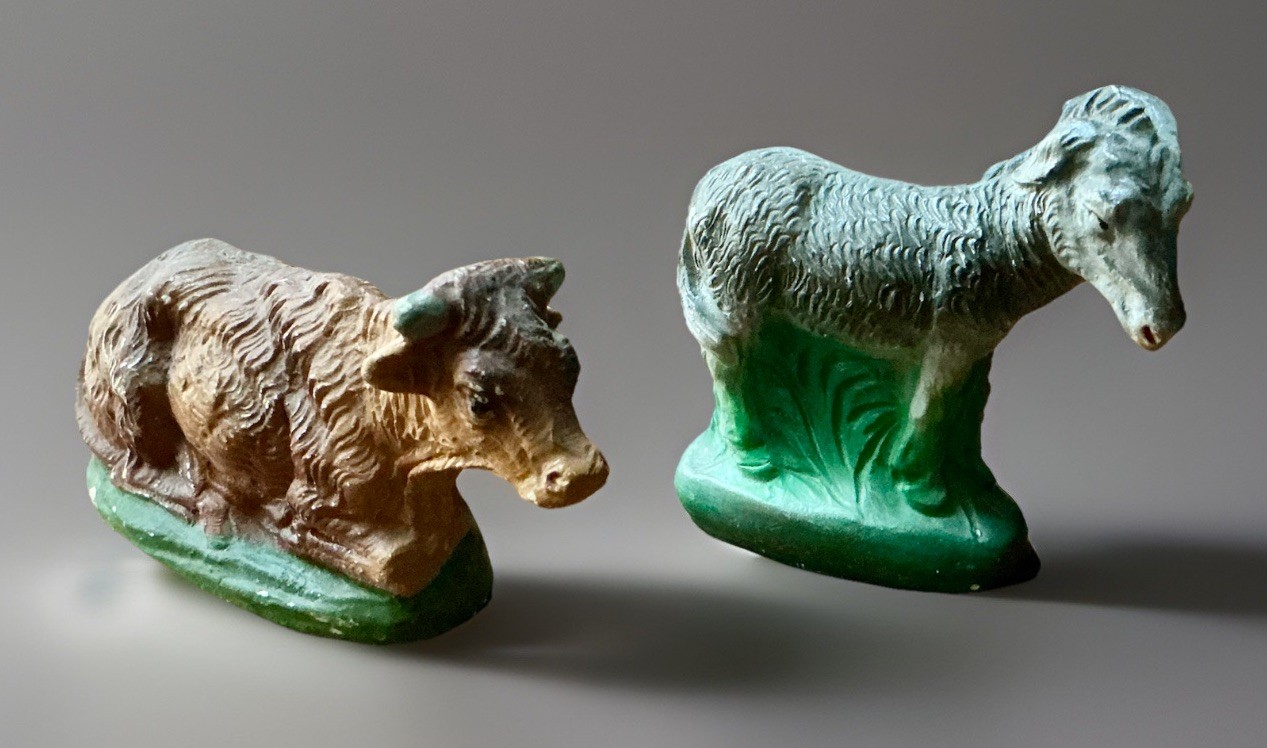 Vintage Chalkware Italian Figures Cow And Donkey Home Decor Or Nativity Scene