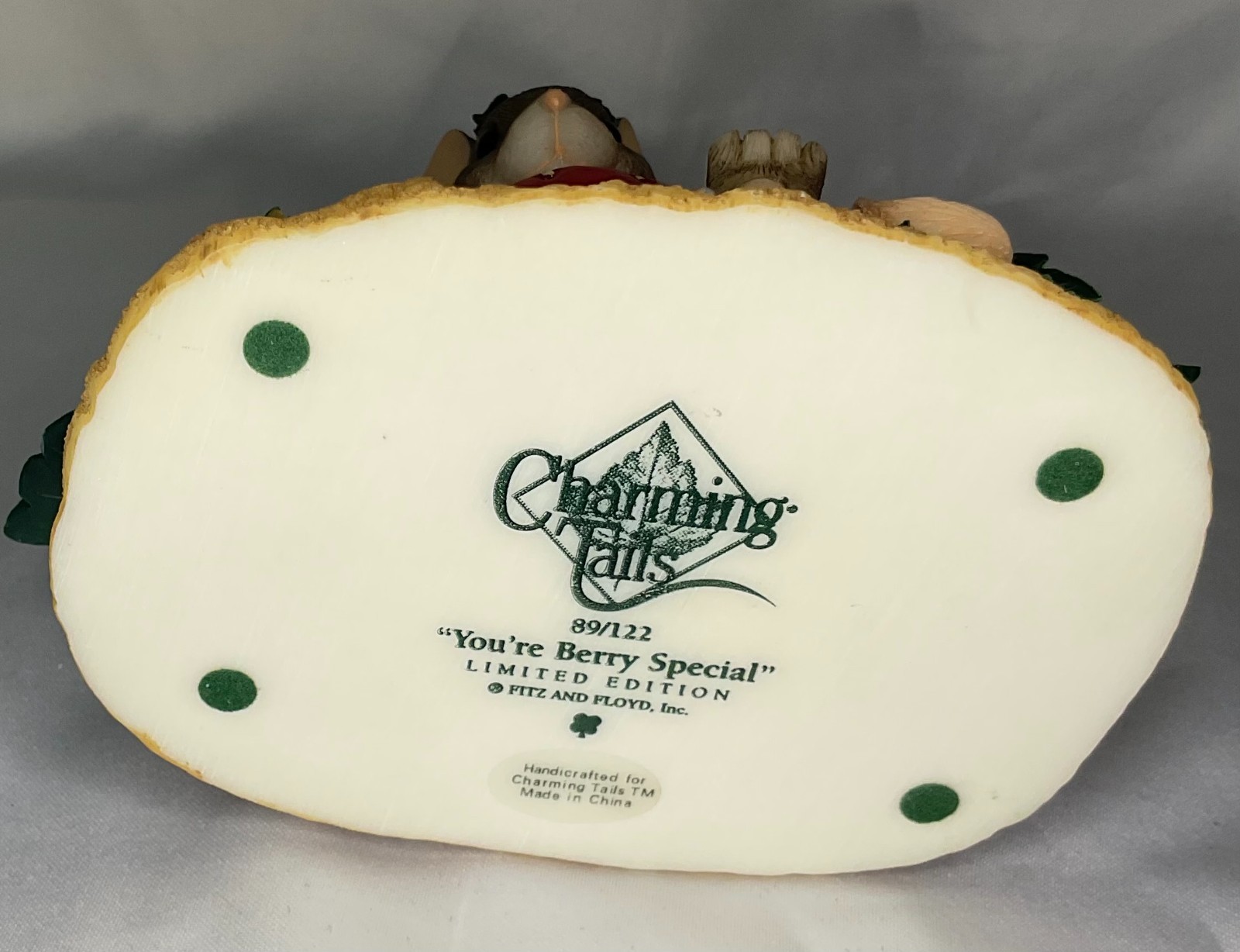 Charming Tails – “You’re Berry Special” – 89/122 *LIMITED EDITION*