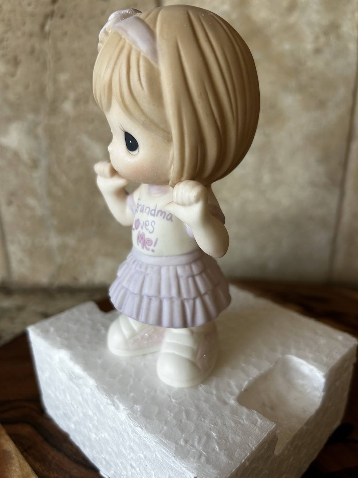 Rare Precious Moments #154032 “grandma loves me” 2015 Purple Dress Girl 5″ Boxed