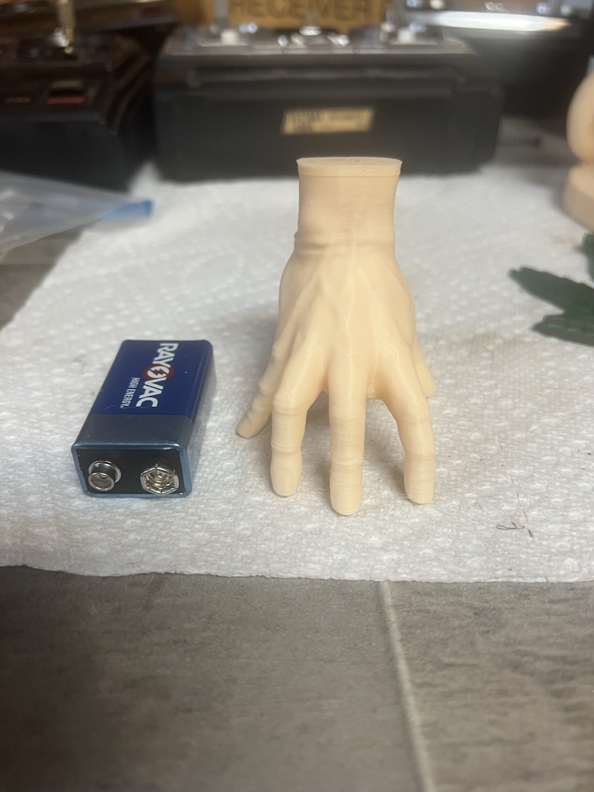 Sculpted Hand Figurine of cousin it Beige Plastic Body Parts Decor Unisex