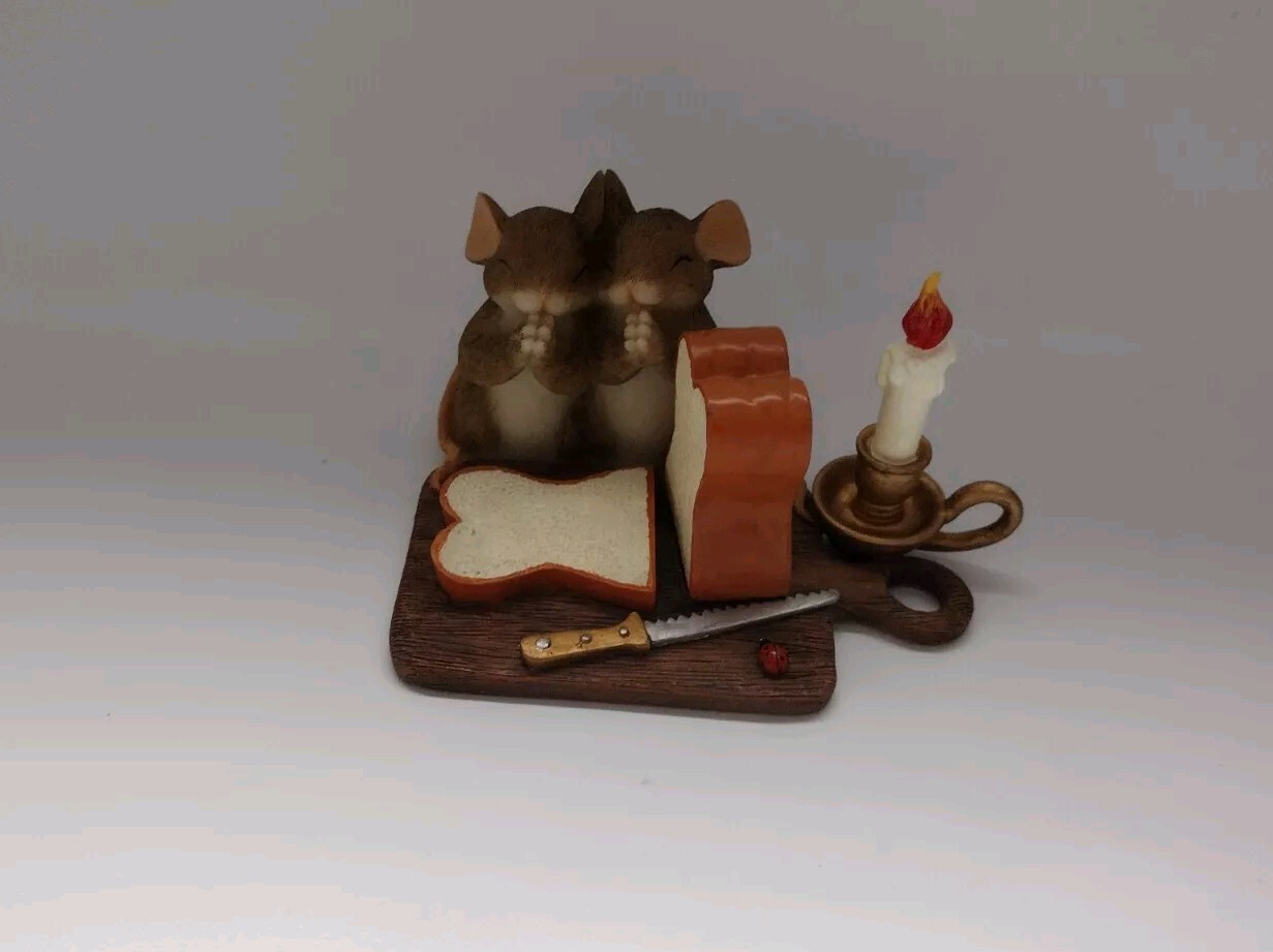 Charming Tails: Thankful For Our Daily Bread – 81/1014 – RARE NIB