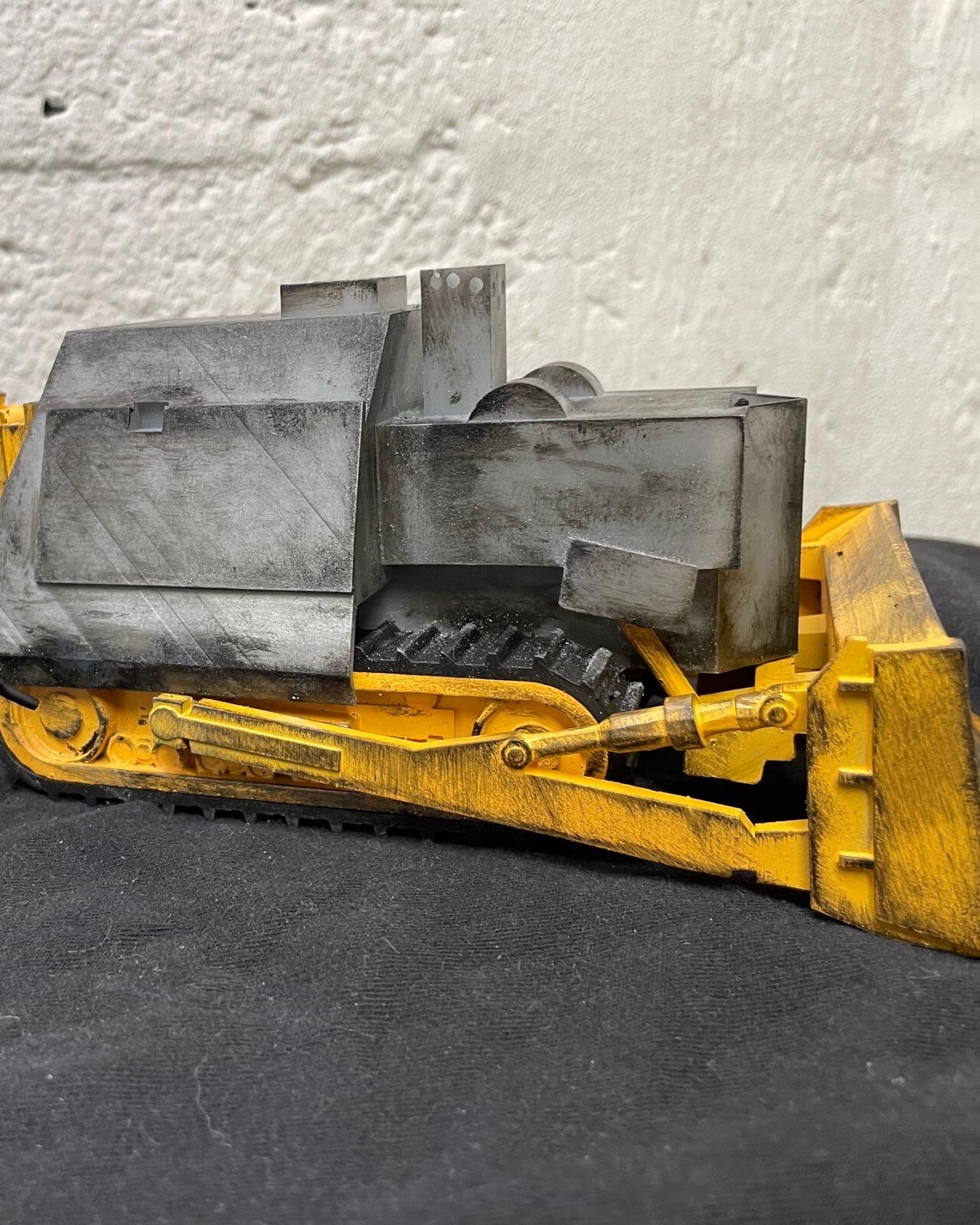 Hand Painted Killdozer 7″ Length Resin Model