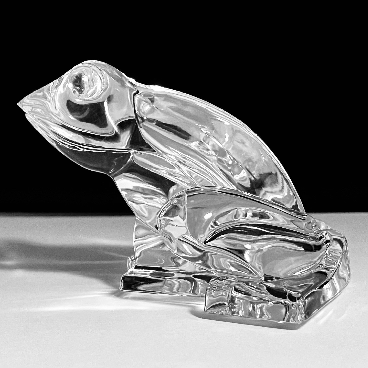 CRISTAL SAINT-LOUIS Frog Figurine / 4.5 Inches Wide / MISSING Green Back Piece