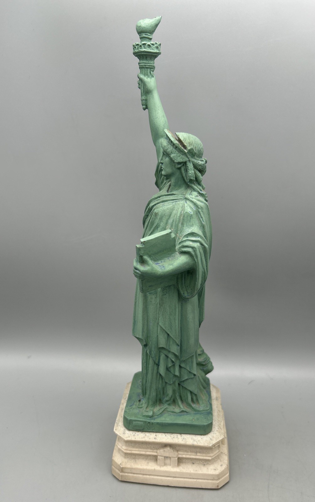 1984 Wang Jida Alva Barrett Colea Statue of Liberty