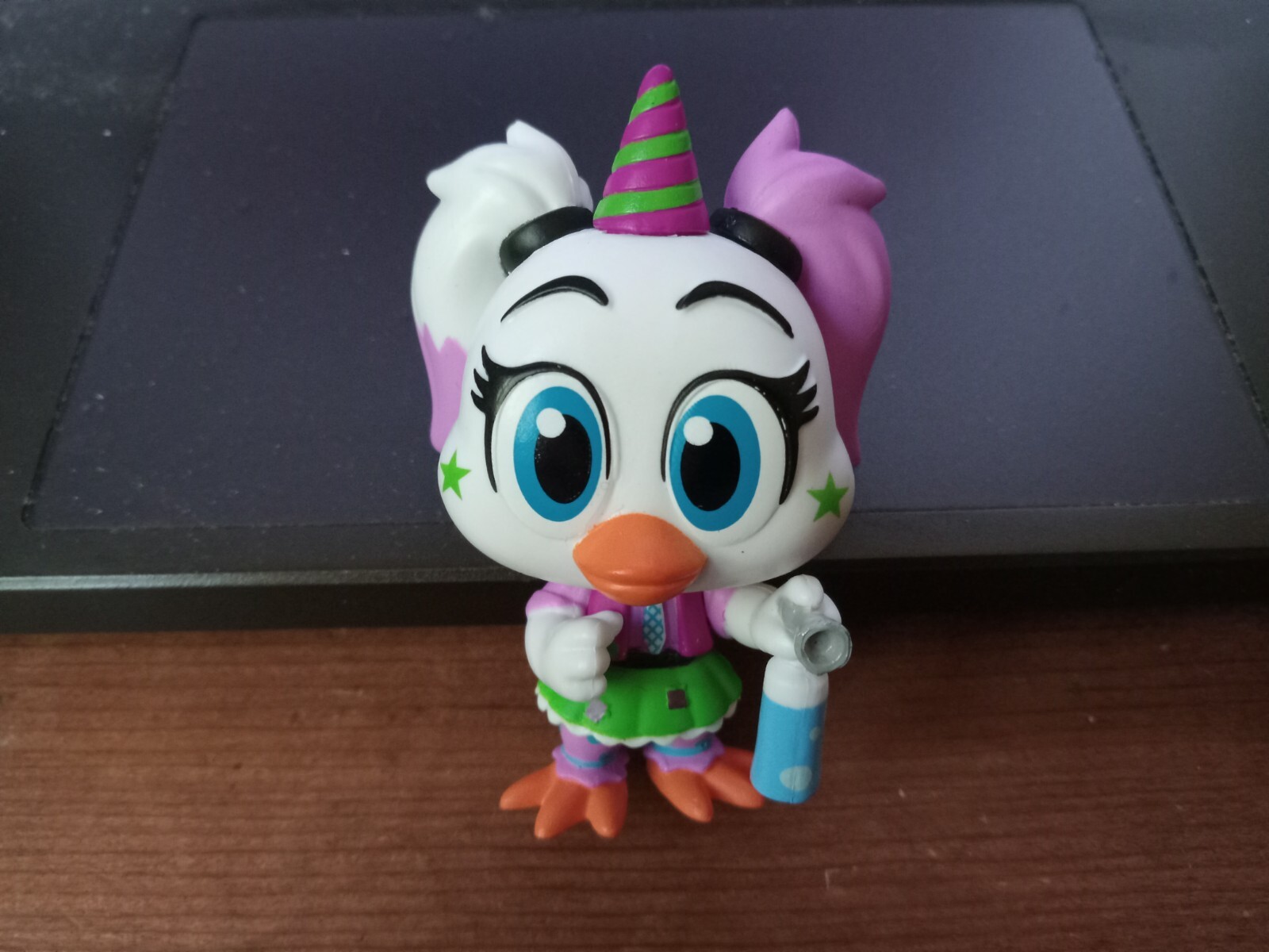FNAF 2023 Series 2 Funko Mystery Minis Vinyl Figures Clown Chica 1/24