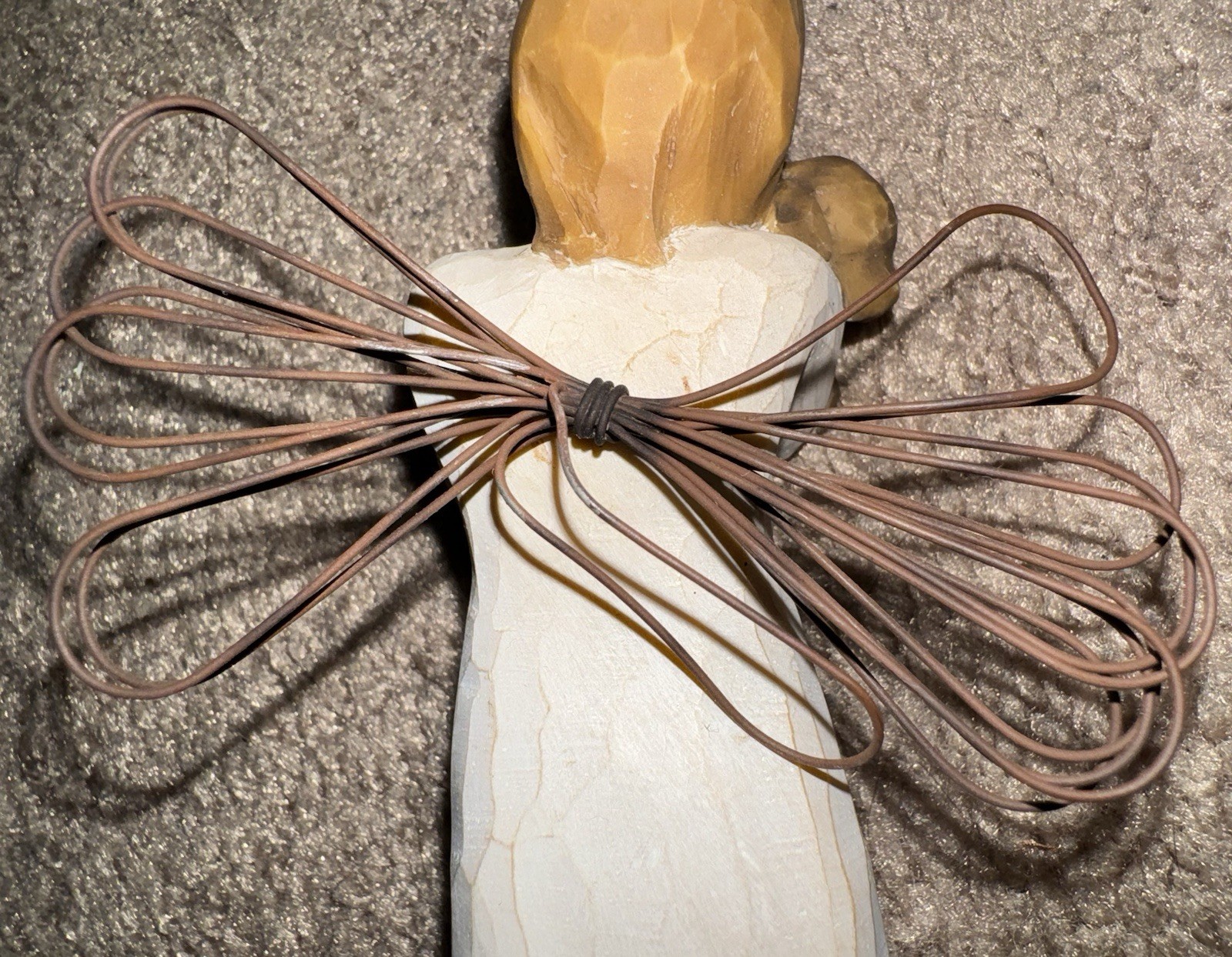 Willow Tree Angel of Friendship Hand Painted Resin Figurine by Susan Lordi 1999