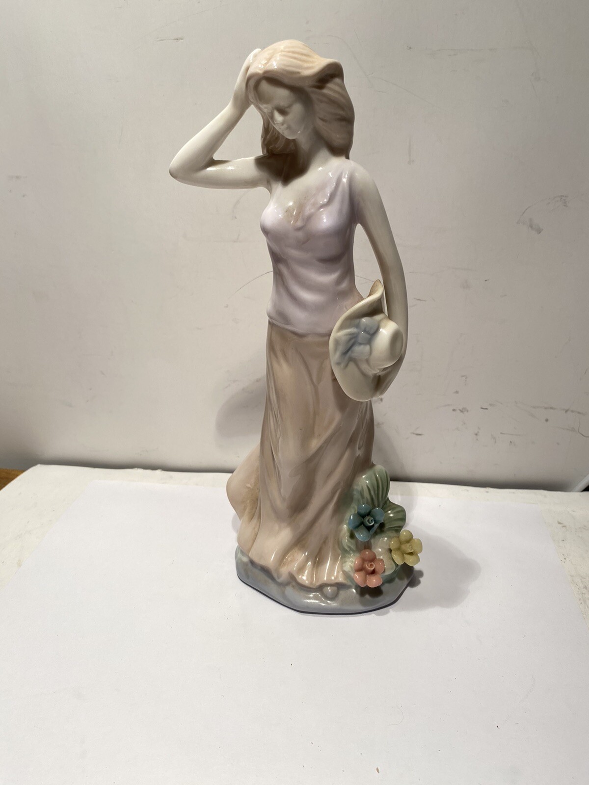 Vintage Porcelain Figurine – Woman with Hat and Flowers Glossy 9 In H 4” W 11