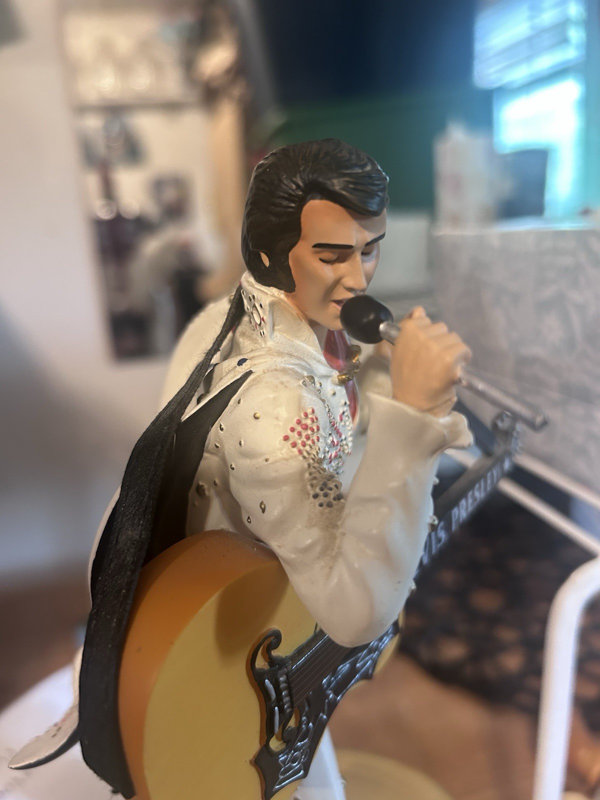 The Bradford Exchange Elvis Legendary Performer Resin Figurine, The Sensation