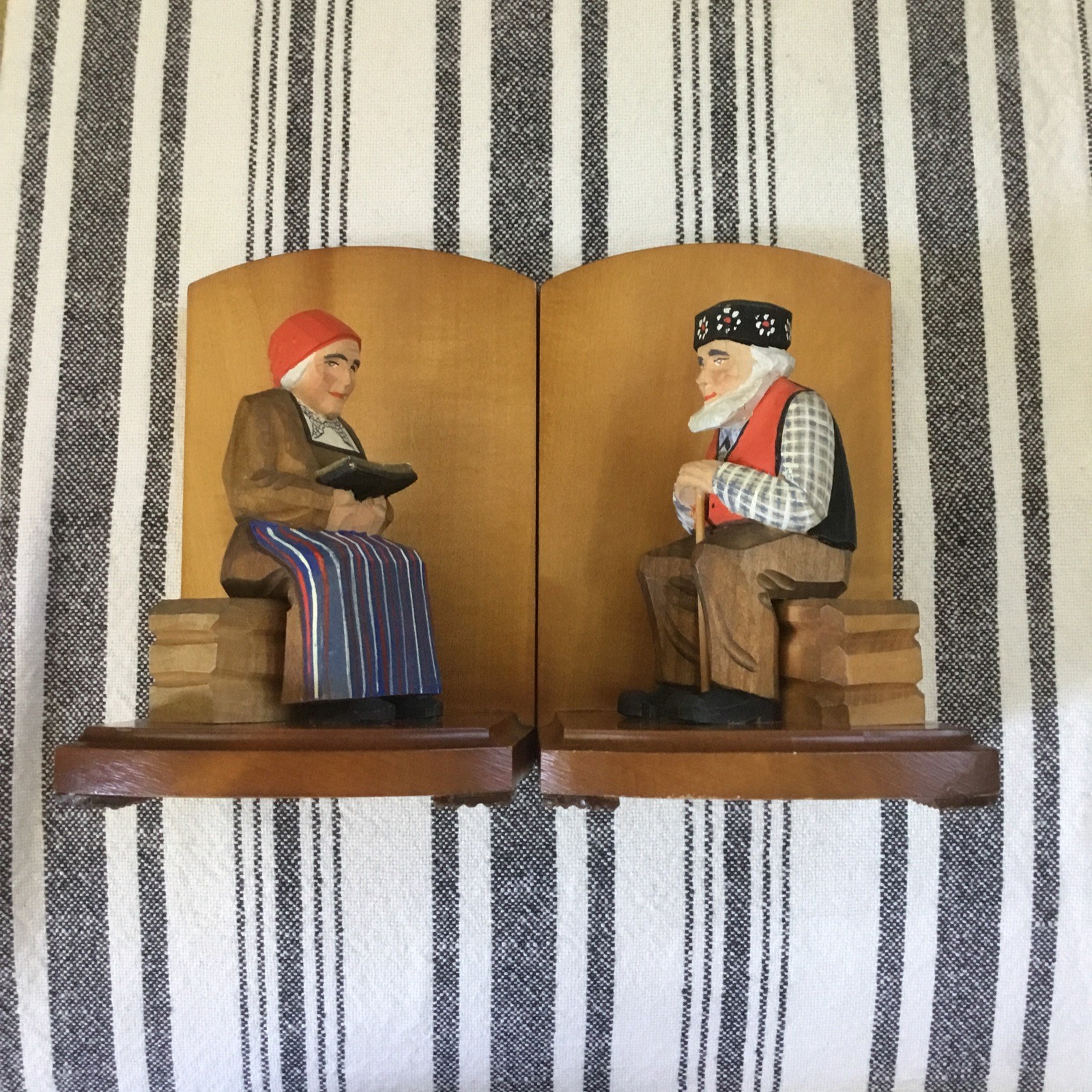 Vintage Schmocker Hand Carved Swedish Folk Art Old Man & Woman Couple Bookends