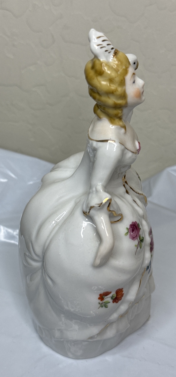 Porcelain Figurine, Victorian Lady with Bird, 7 1/4″ Japan