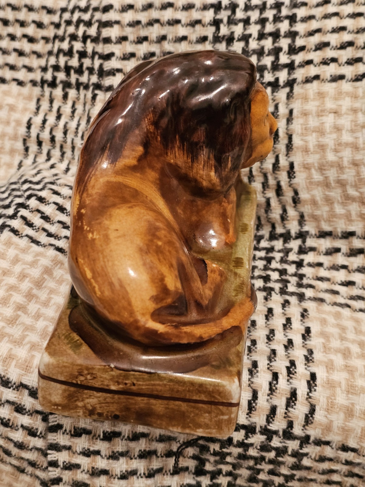 Beautiful Vintage* 5.5 ” English Staffordshire Lion* Glossy*EXCELLENT COND