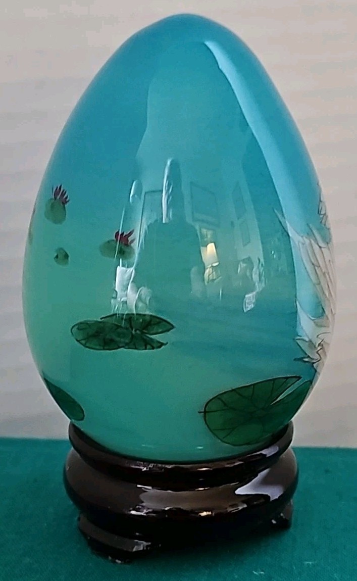 1995 Nature’s Garden Hand Blown Reverse Painted Glass Egg Swan Bill Yee Signed