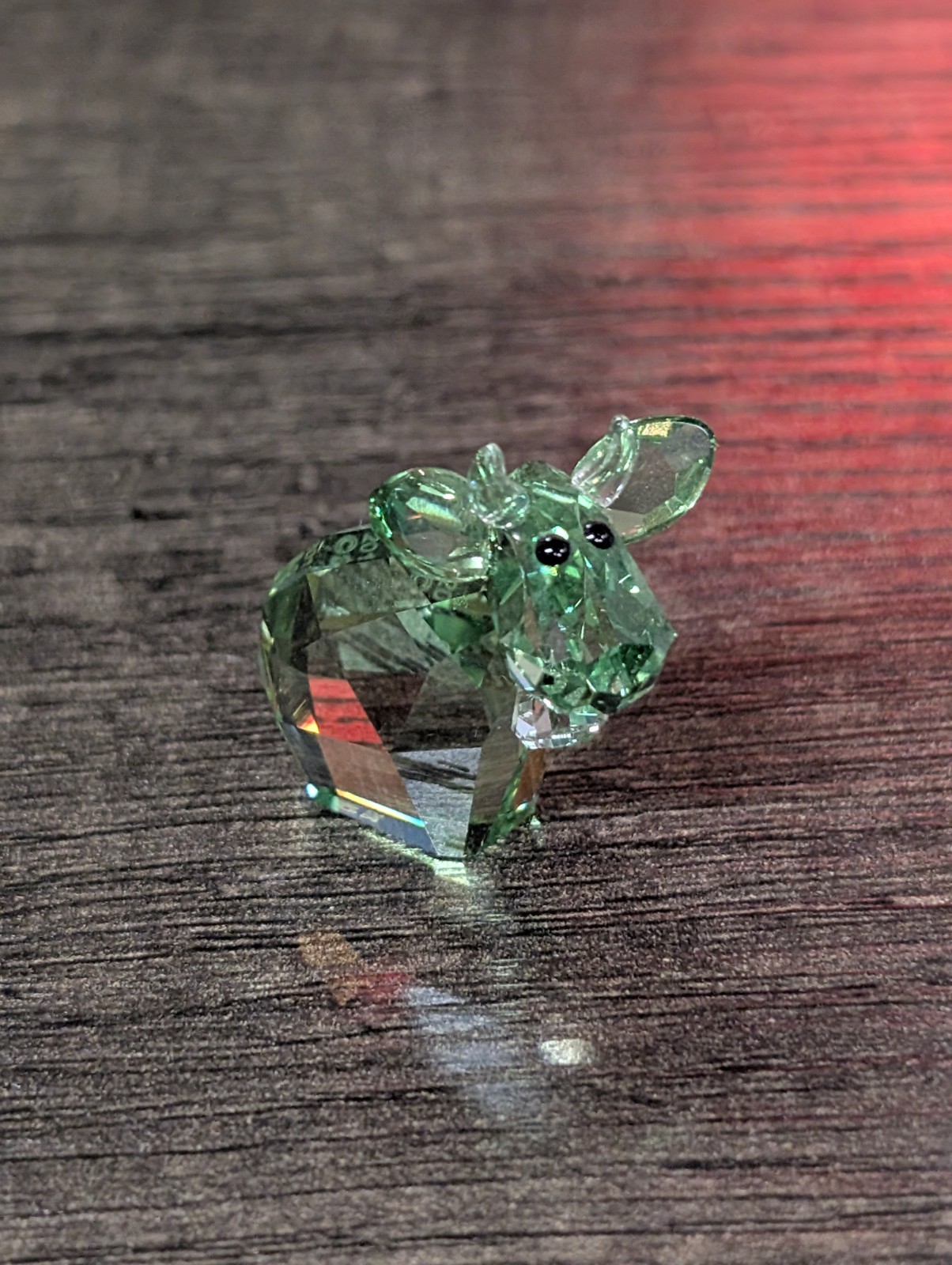 Swarovski Crystal 2015 Limited Edition Tender Green Mini Mo Cow Figurine Retired