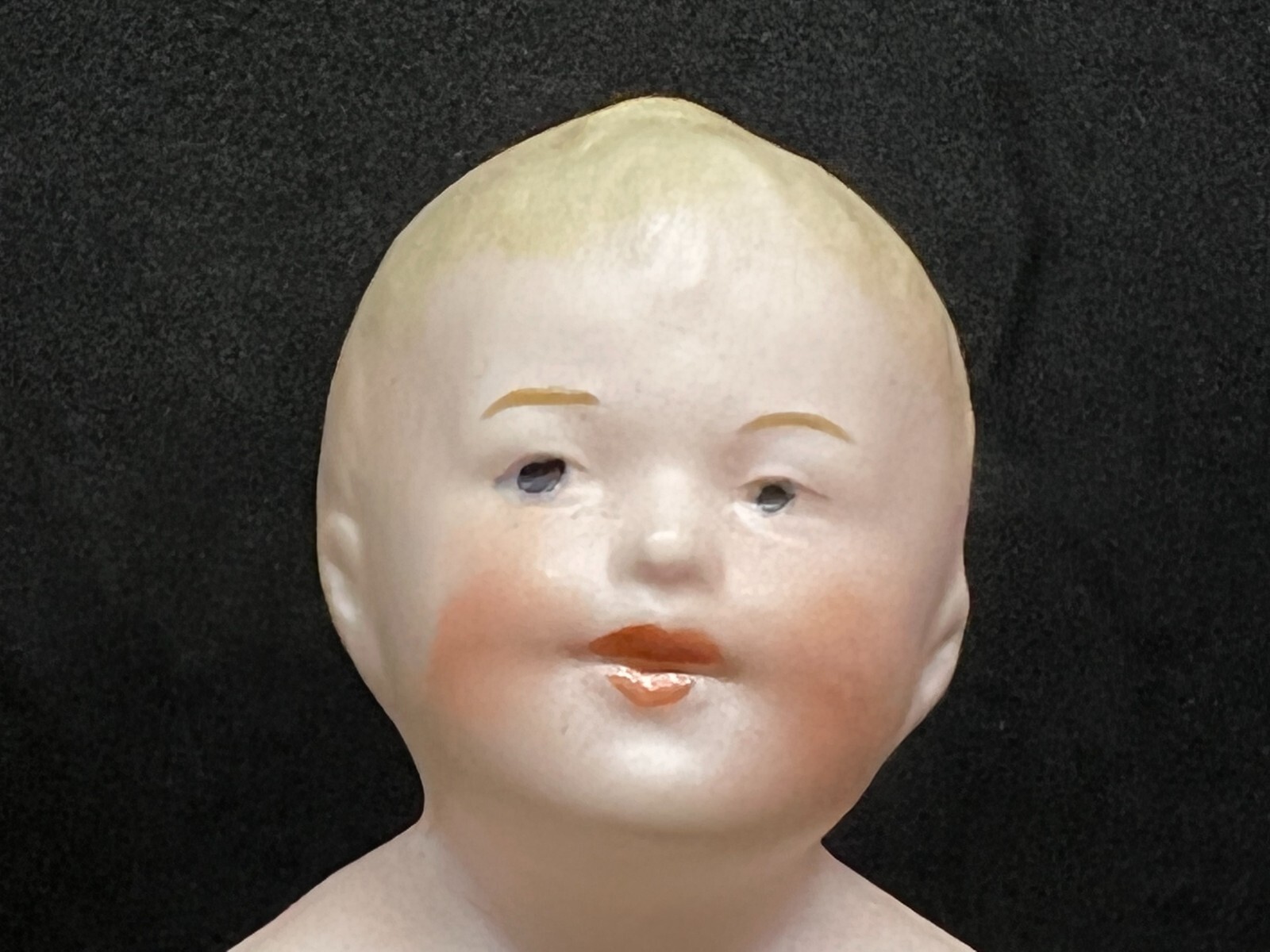 Gebruder Heubach-German Porcelain Bisque-Sitting Piano Baby 4 1/2″ #1
