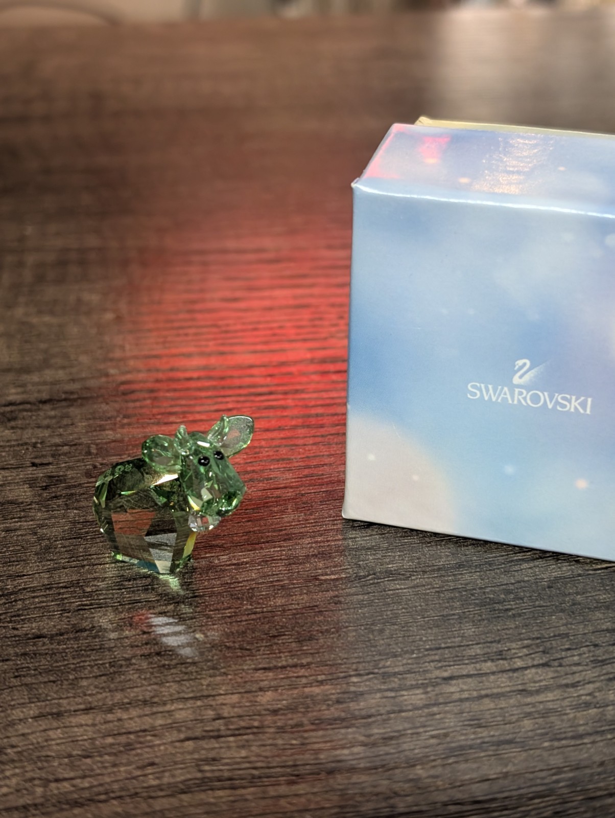Swarovski Crystal 2015 Limited Edition Tender Green Mini Mo Cow Figurine Retired