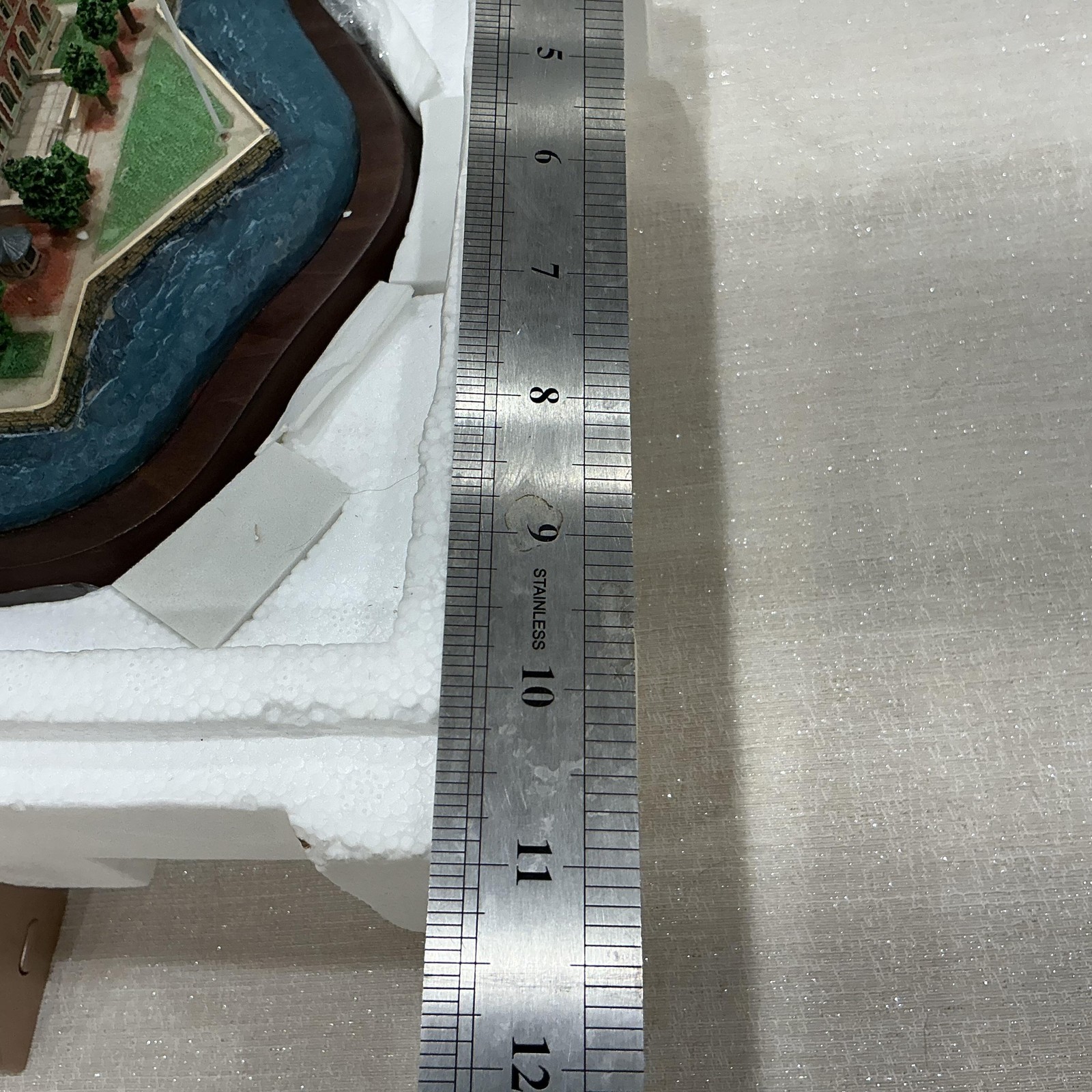 Danbury Mint Ellis Island New York NY Large Figurine Resin Wood Base Multicolor