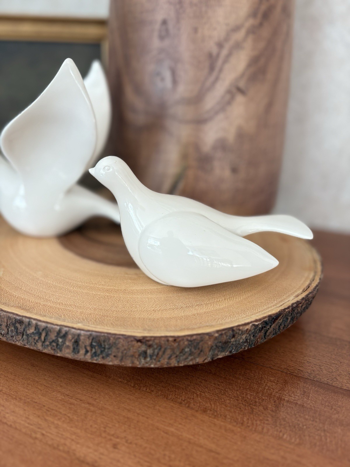 Home Interiors Doves, Porcelain, Vintage, 3” Tall, 6” Long 1998