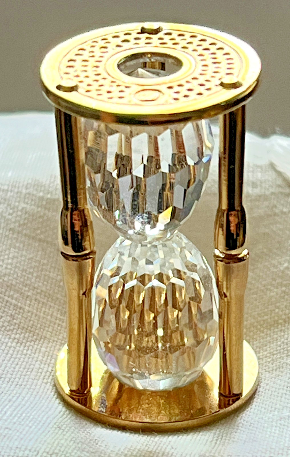 Vintage Swarovski Crystal Memories Collection Hourglass Time Past Mini Figurine