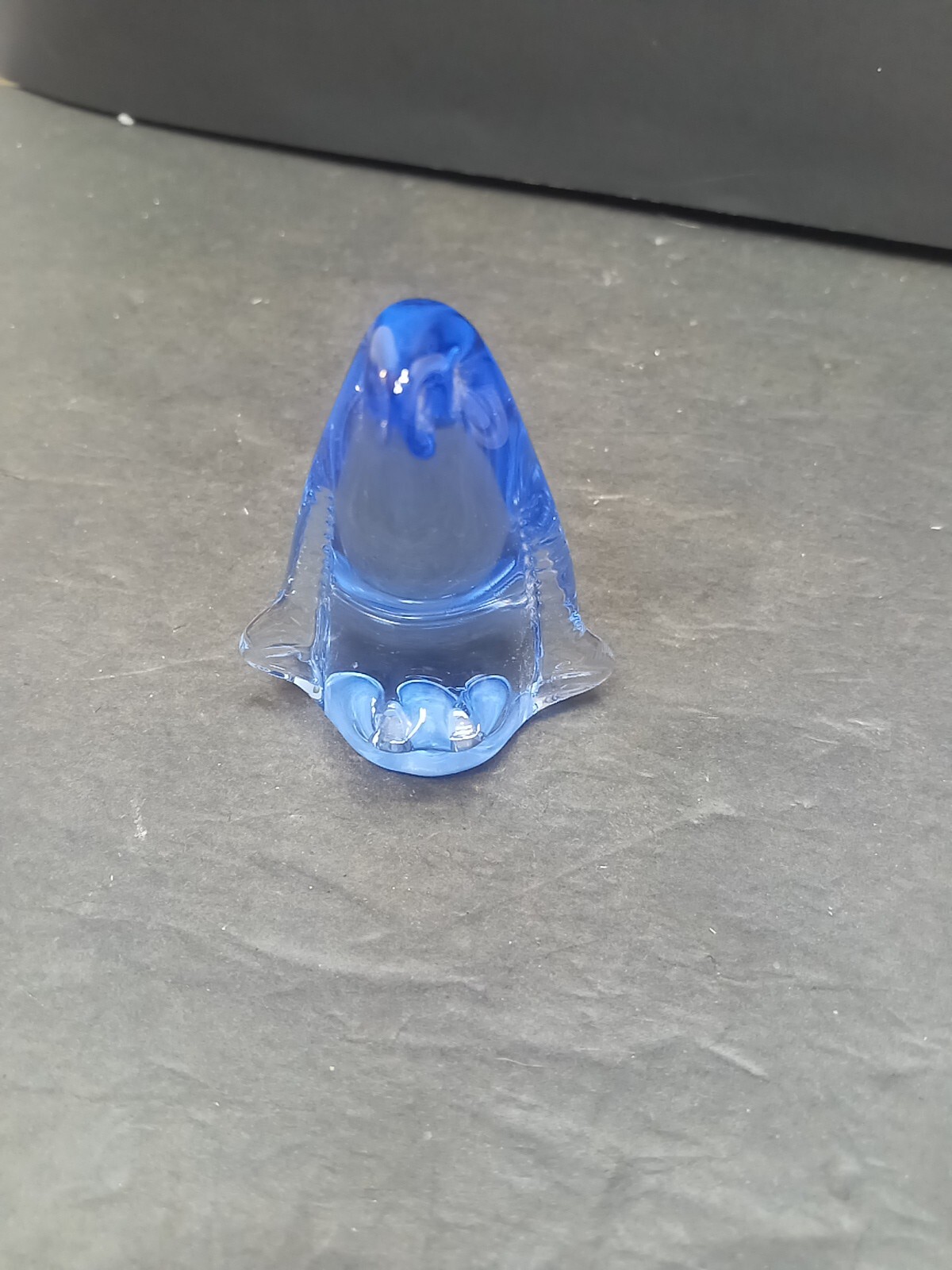 ❤️ United States Commemorative Fine Art Gallery Blue Penguin Blown Glass DECOR