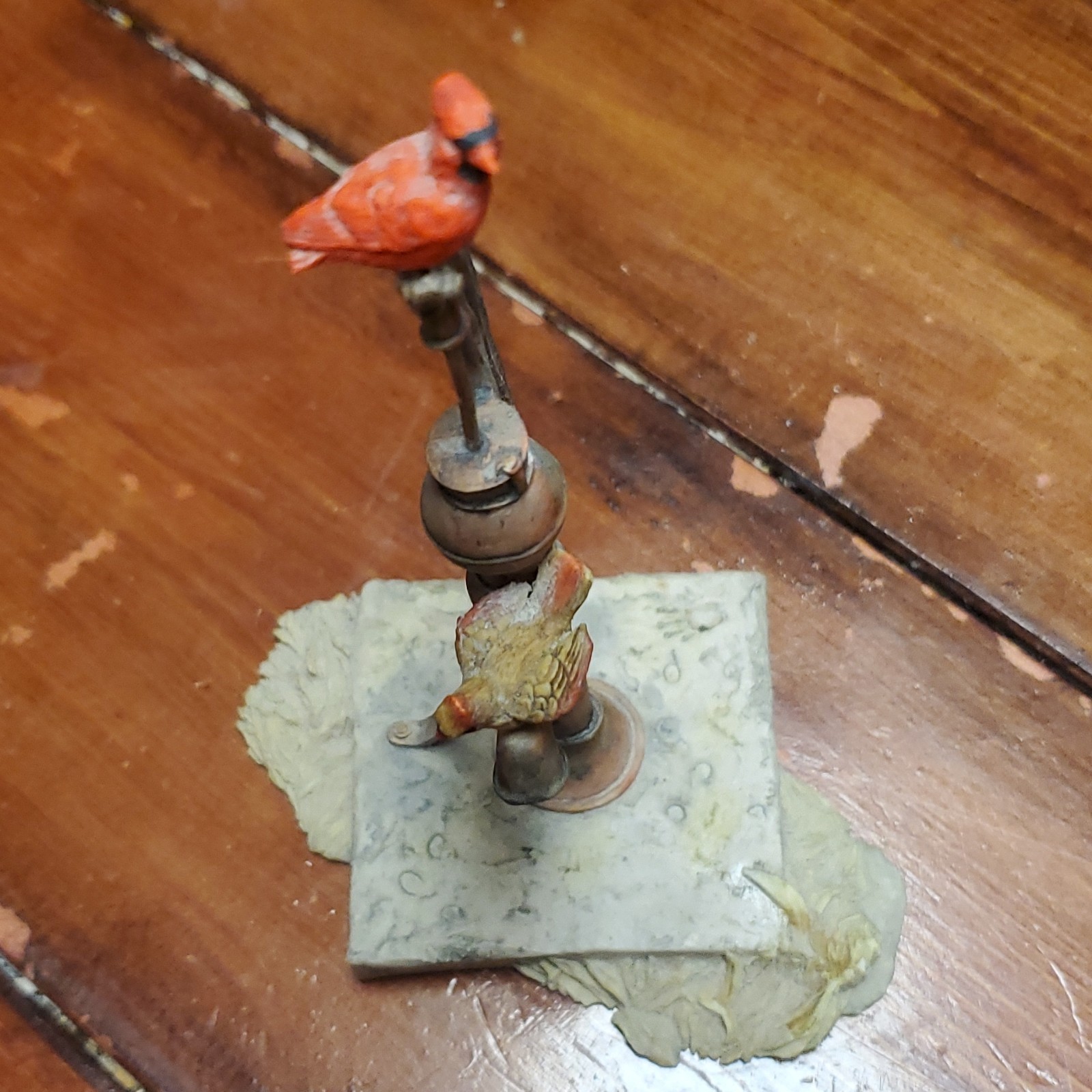 Lowell Davis Bird Water Pump Sculpture Resin Brown Beige Yellow Animals Decor
