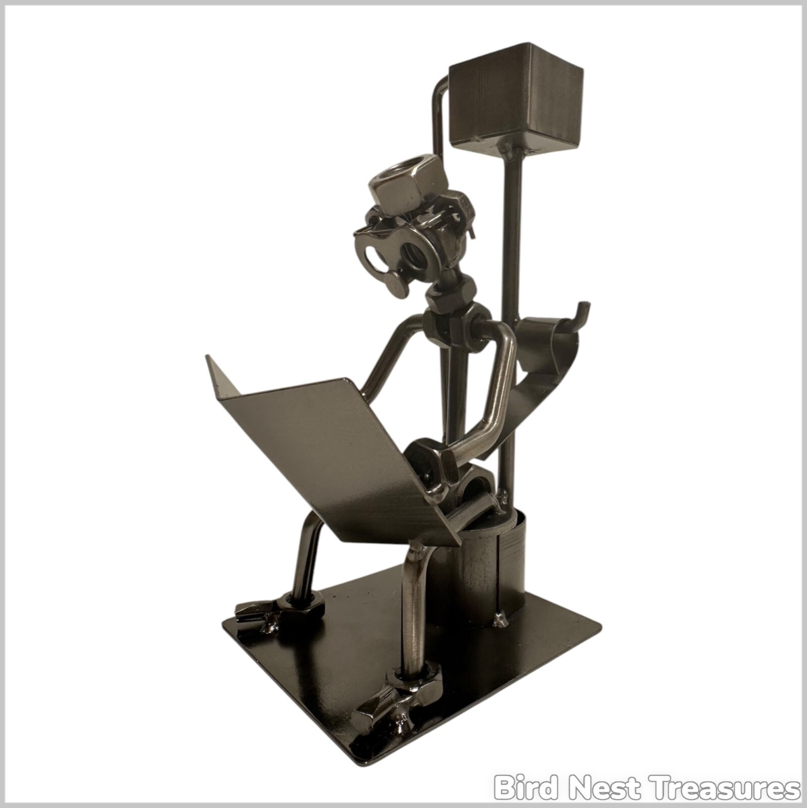 Humorous NOVELTY BATHROOM SCULPTURE 7″ Tall, Welded Metal Art Shelf Decor