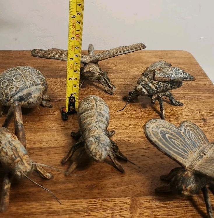 6 Vtg Cast Iron Bugs, Bee, DragonFly,HouseFly,Grasshopper, Butterfly,LadyBug,Ant