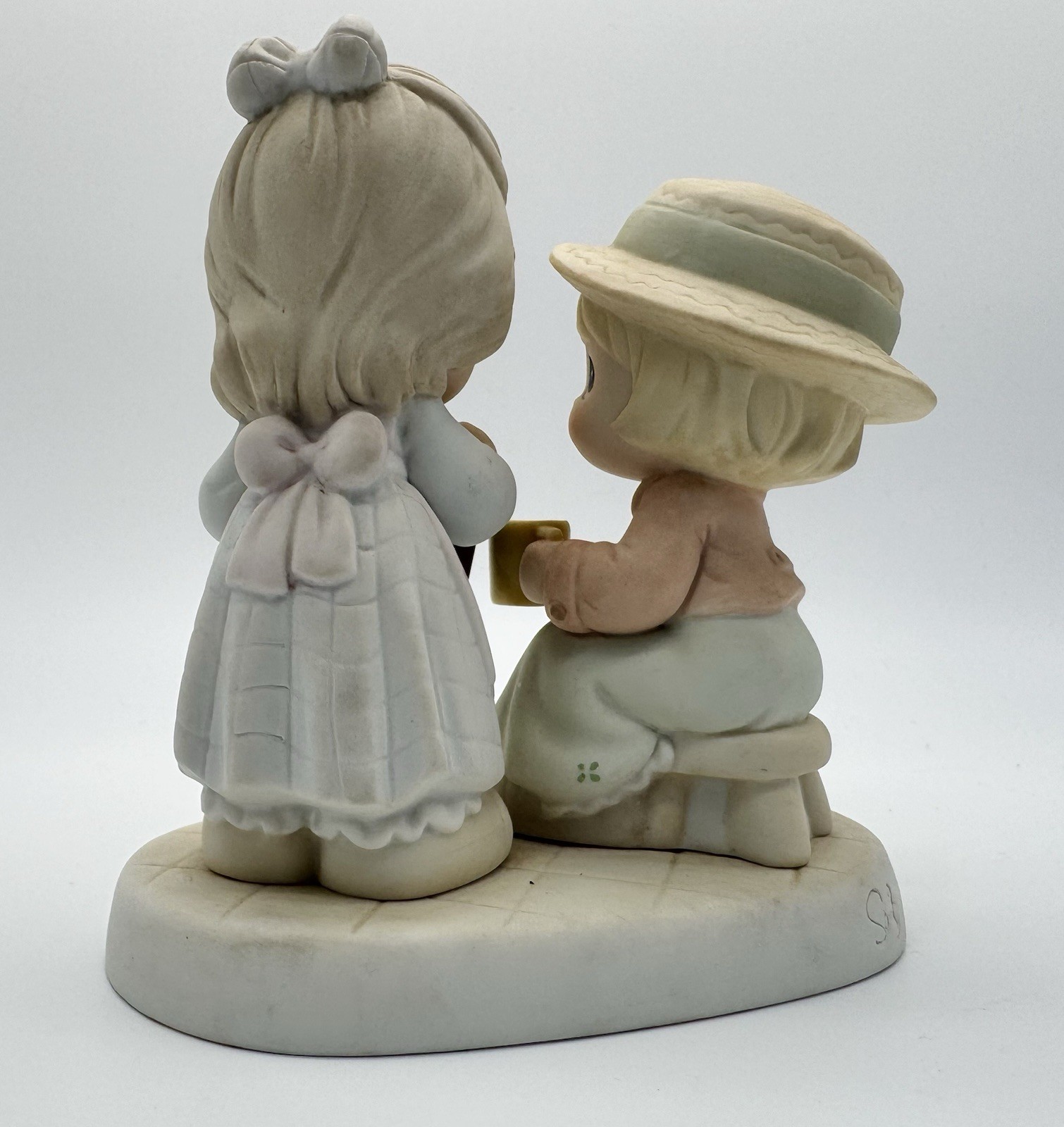 Precious Moments Figurine Grounds For A Great Friendship 2002 Girls Share Coffee