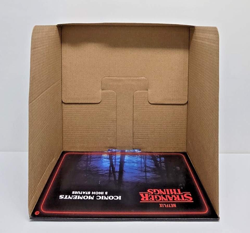 Netflix Stranger Things Iconic Moments 3″ in Statue Figure Set of 6 +Display NEW