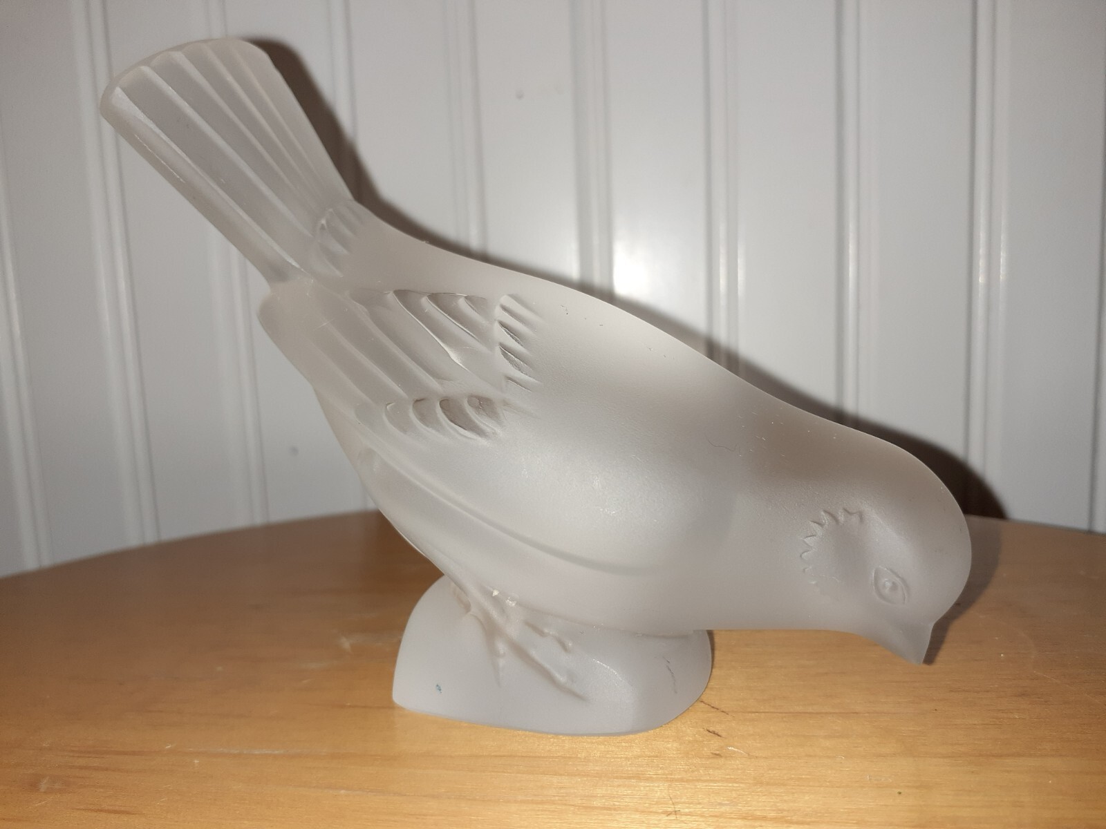 LALIQUE France Frosted Crystal Glass Sparrow Figurine 3.7″ tall, Signed