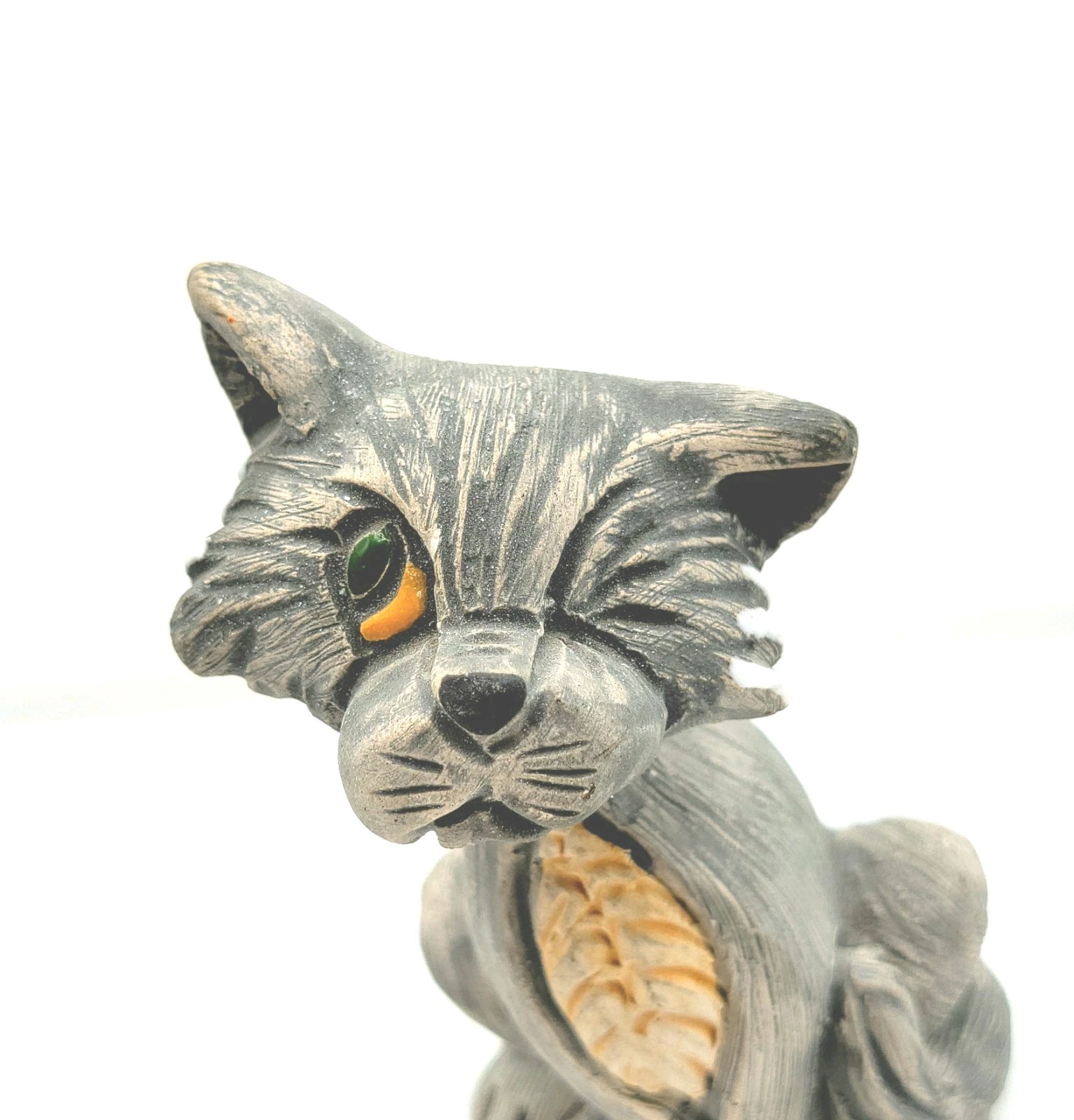 Whimsical Winking Gray Cat Figurine Sitting Kitty Hand Made In Uruguay 4″ READ