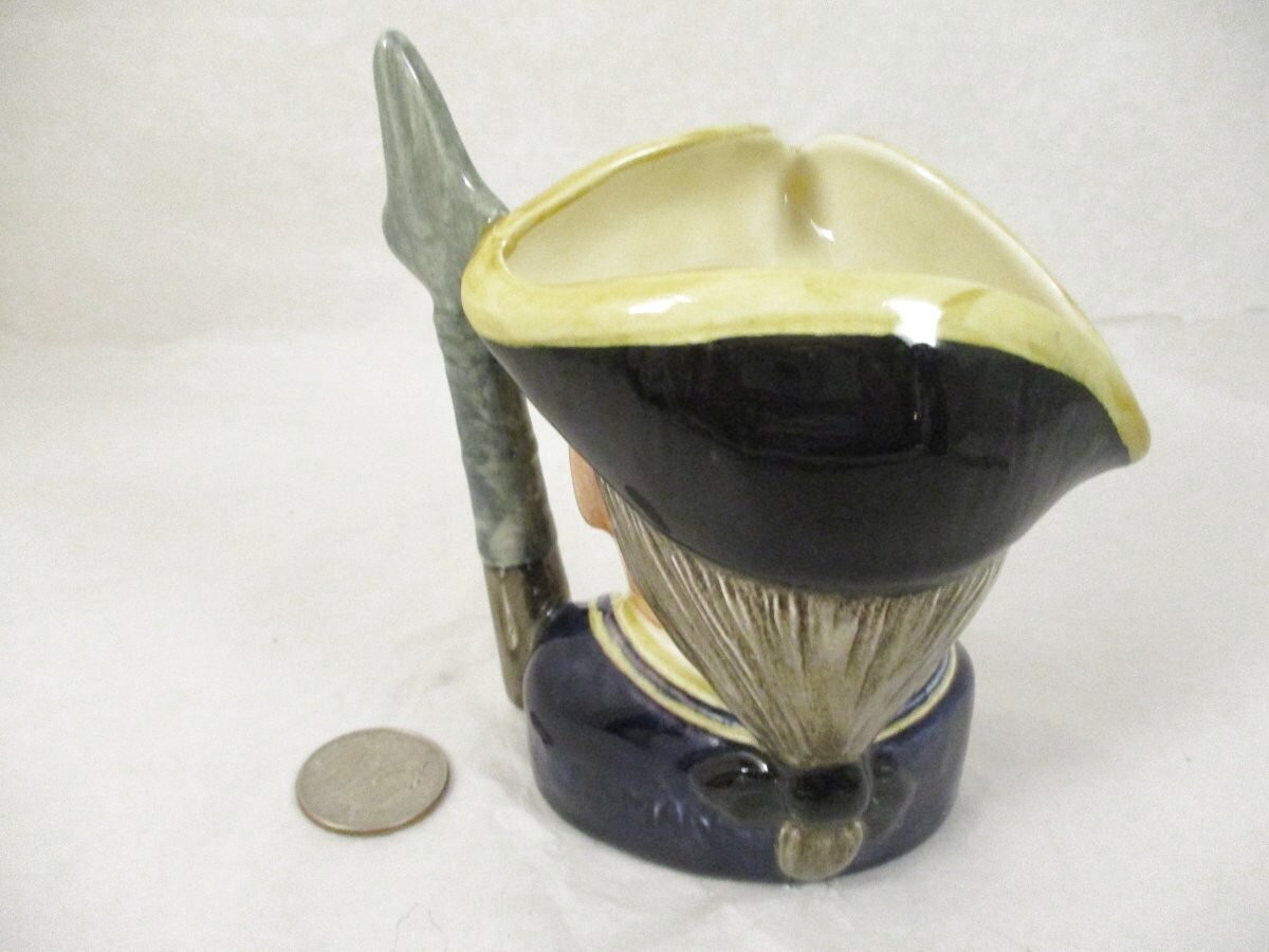 1962 Royal Doulton D6575 Guardsman Williamsburg Series Toby Mug Small 4″ Pottery