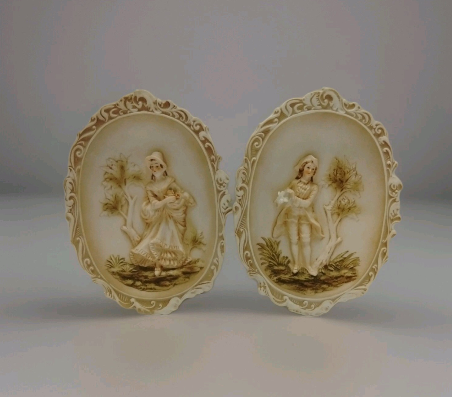 Vintage Lefton Oval Wall Plaques Set of 3D Hand Painted Chalk Ware Colonial 1970
