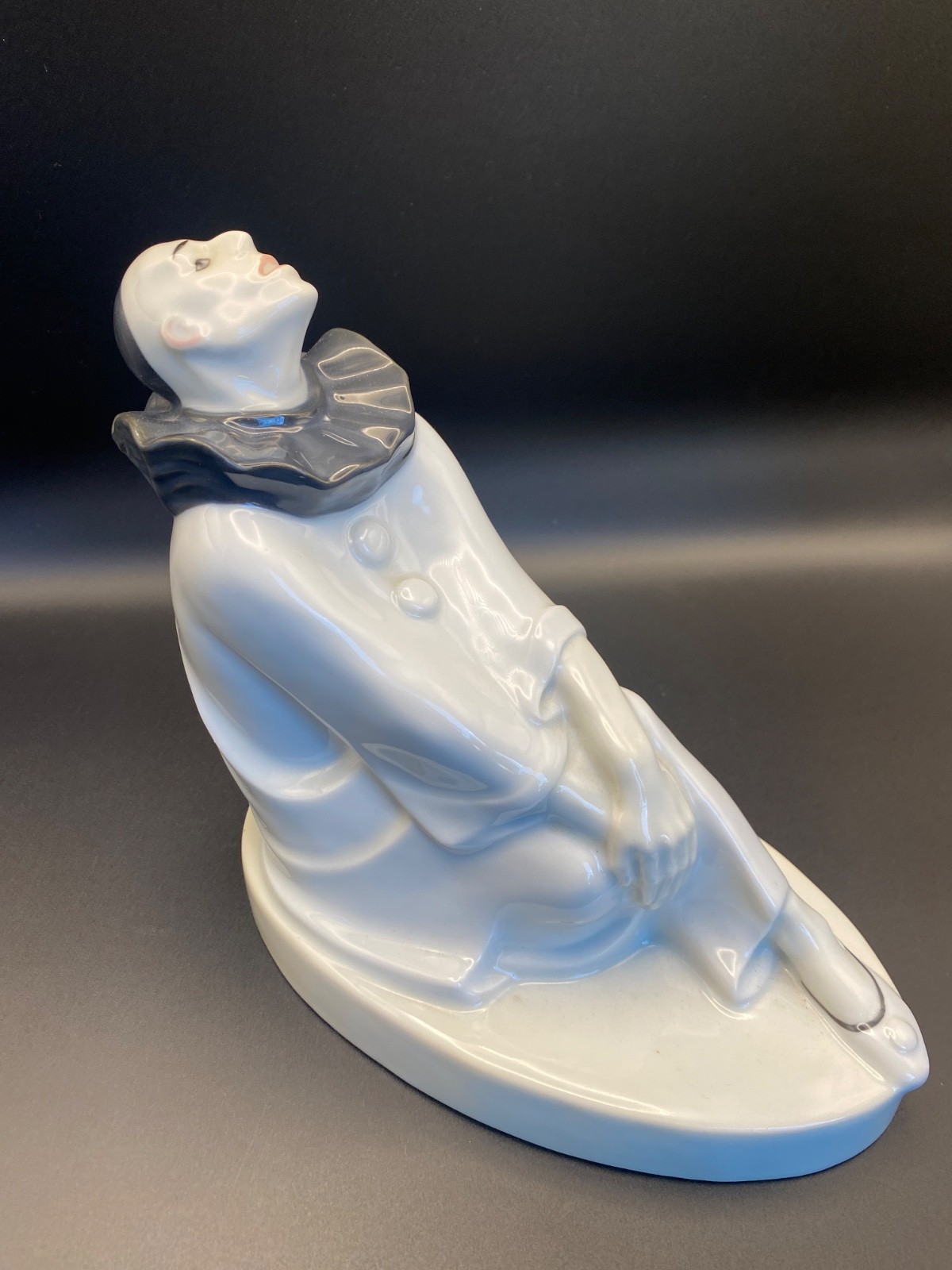 Gebruder Heubach Pierrot porcelain figurine Wera Bartels Large Art Deco /0713