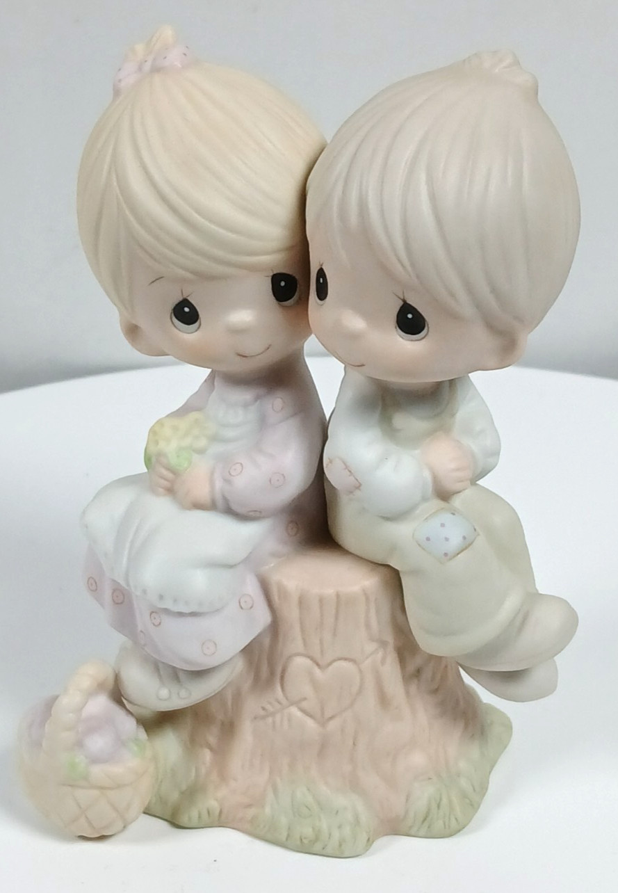 Precious Moments ‘Love One Another’ Porcelain Figurine 1978 Boy and Girl E-1376