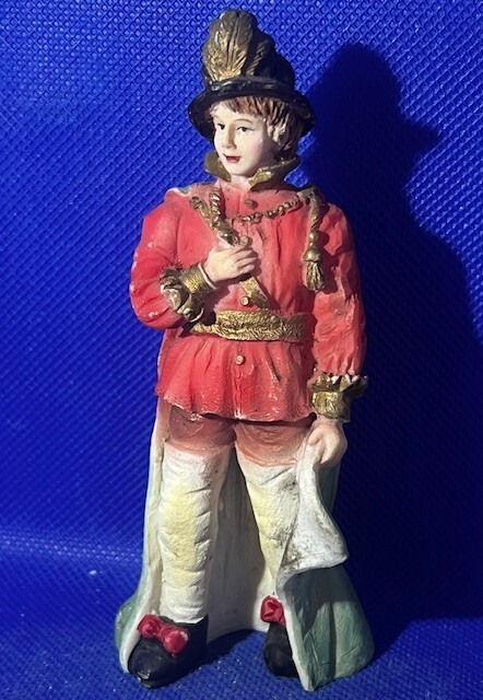 Vintage Young Boy During Renaissance Figurine