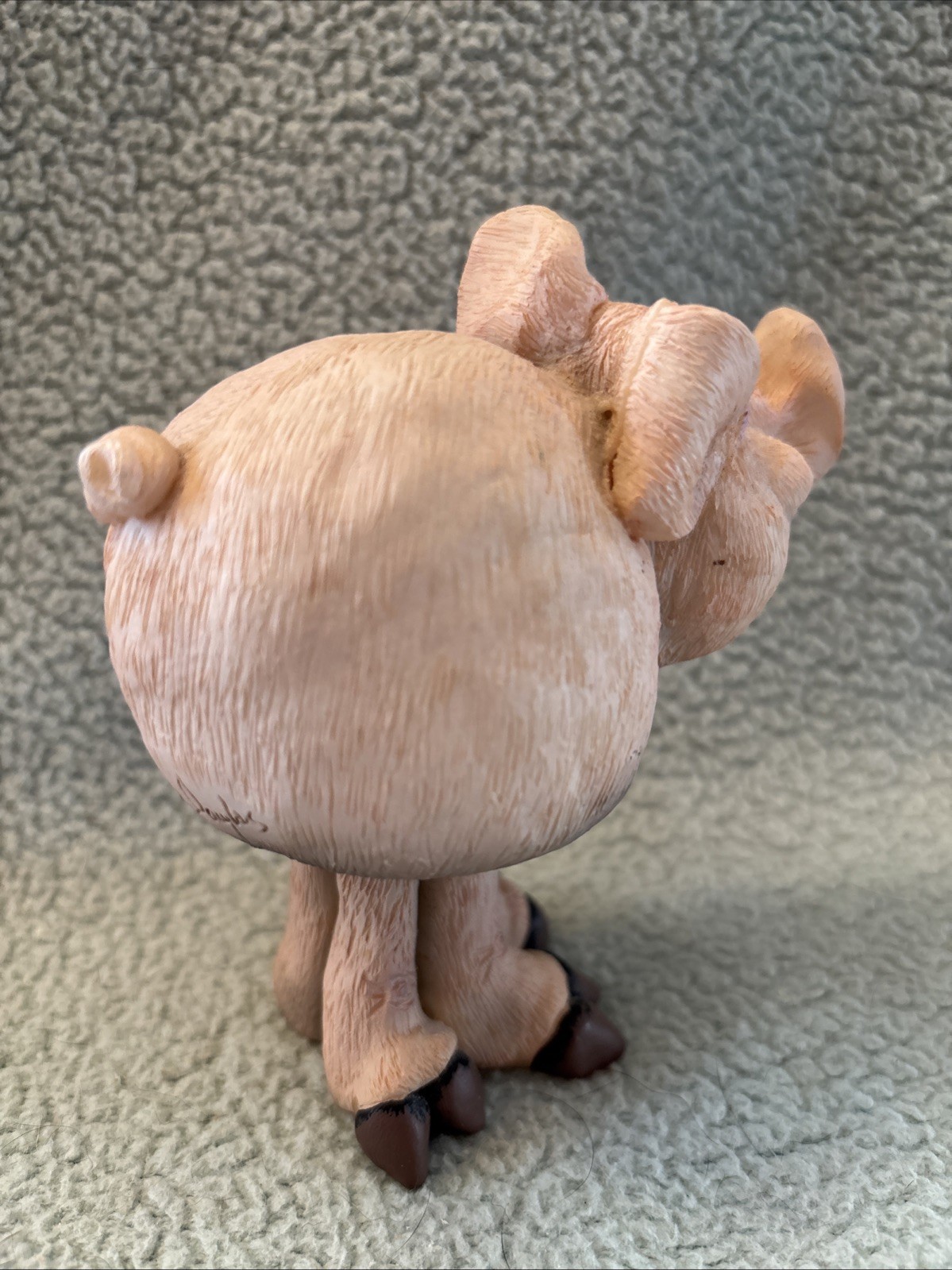 Pig Bobblehead by Douglas Penelope the Pig Figurine signed 4″ LOC B