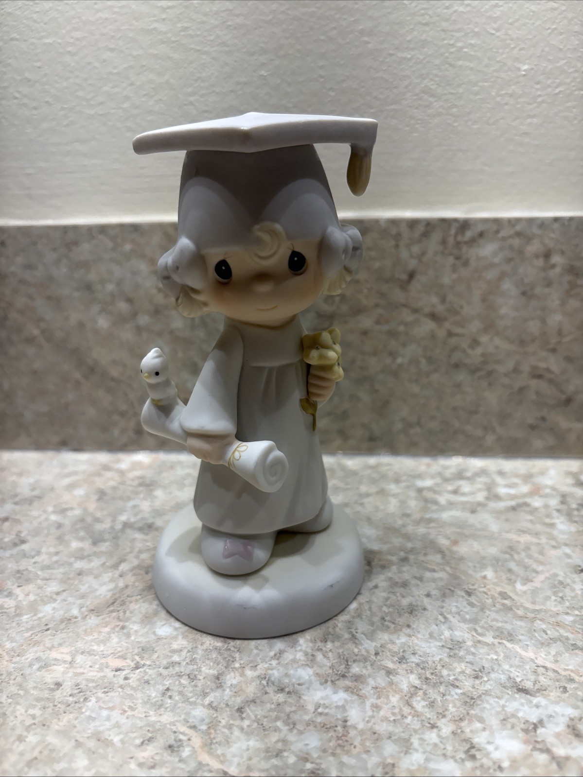 “The Lord Bless You And Keep You” 1980 Girl Graduate Precious Moments E-4721 VTG