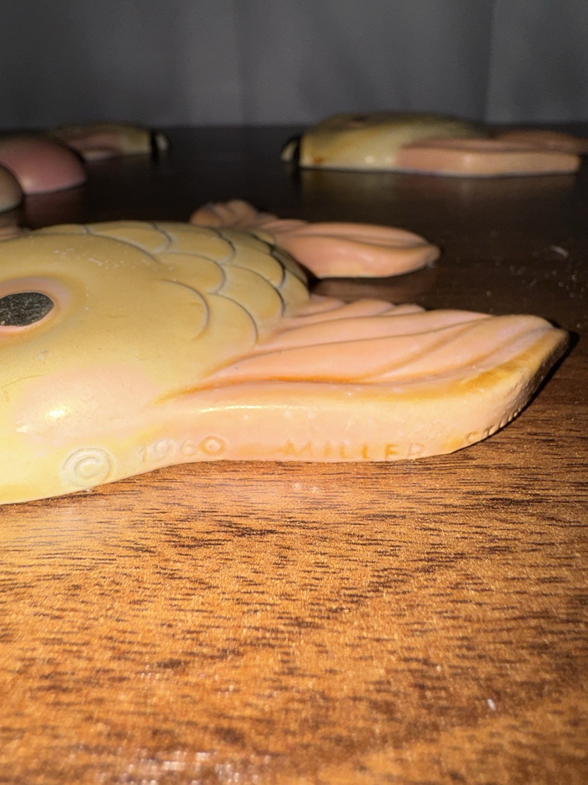 VTG 1960 MCM Miller Studio Chalkware Fishes w/Bubbles Wall Plaques Pink 7 Pieces