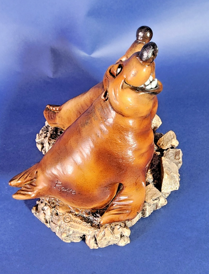 2006 John Raya Designs Beasties of the Kingdom 2 Sea Lions in Love Sculpture